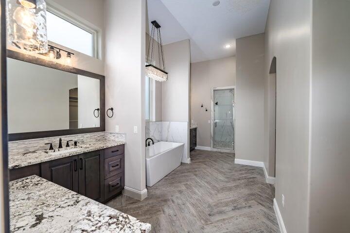 EAGLE SUMMIT ESTATES - Residential