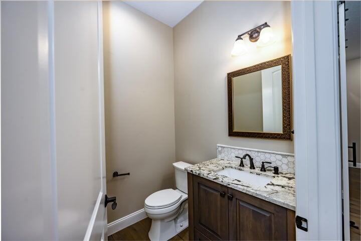 EAGLE SUMMIT ESTATES - Residential