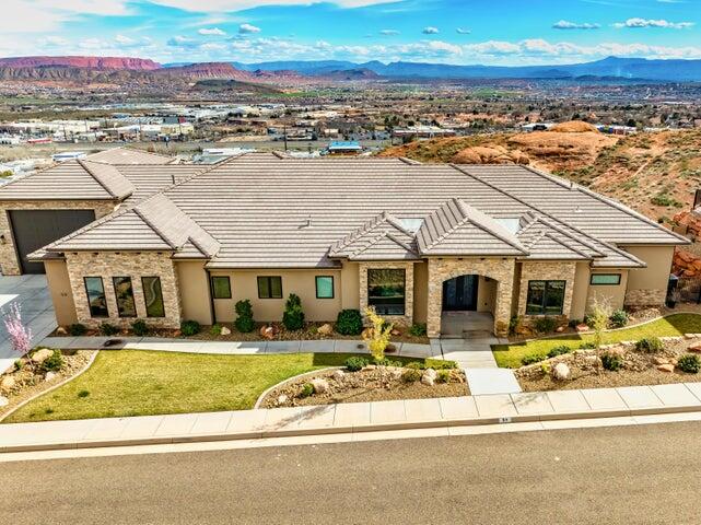 EAGLE SUMMIT ESTATES - Residential