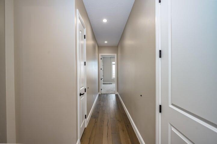 EAGLE SUMMIT ESTATES - Residential