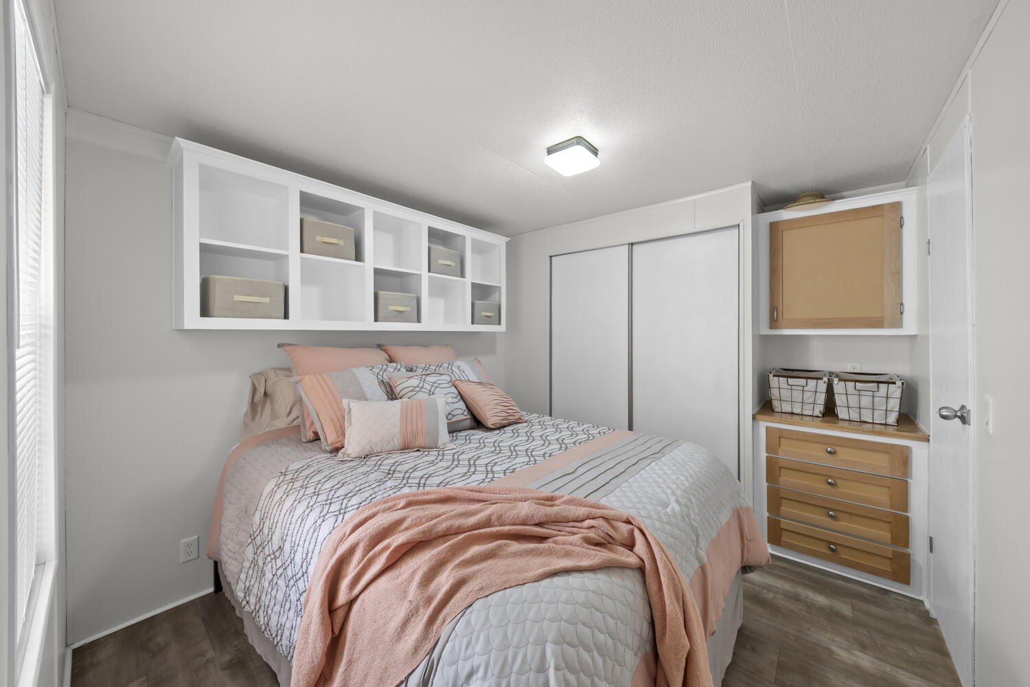 DIXIE DOWNS RV RESORT - Residential