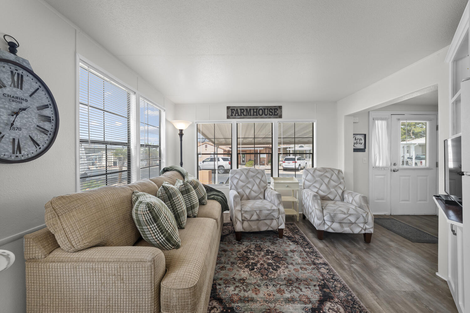 DIXIE DOWNS RV RESORT - Residential