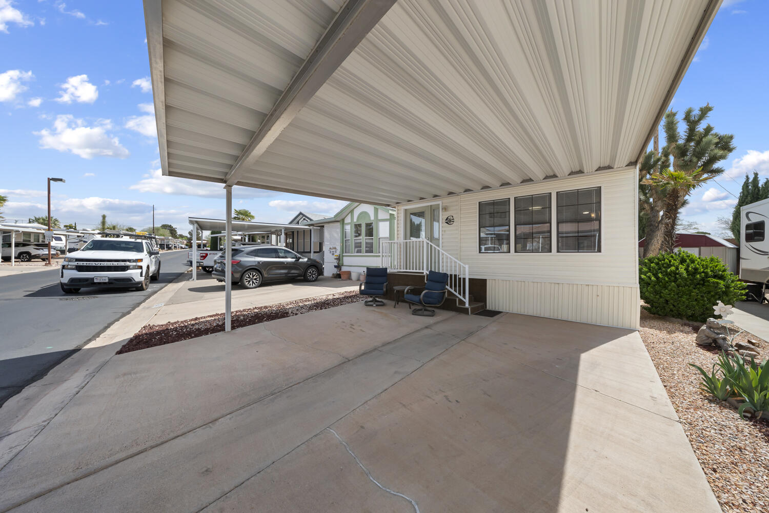 DIXIE DOWNS RV RESORT - Residential