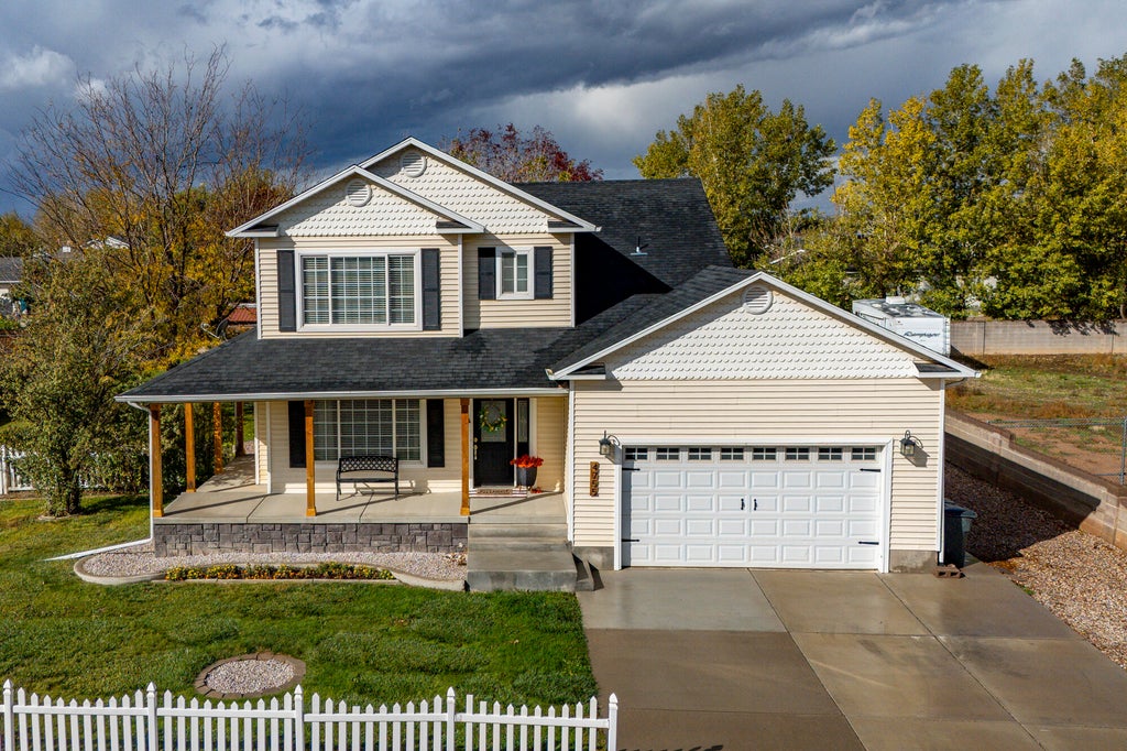 Photo of 4755 Utah Trail, Cedar City, UT 84721 (MLS # 26-277353)