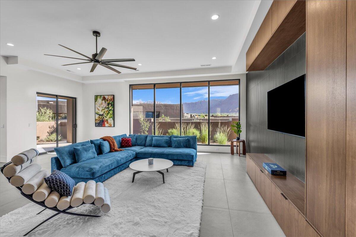 INDIGO TRAILS - Residential