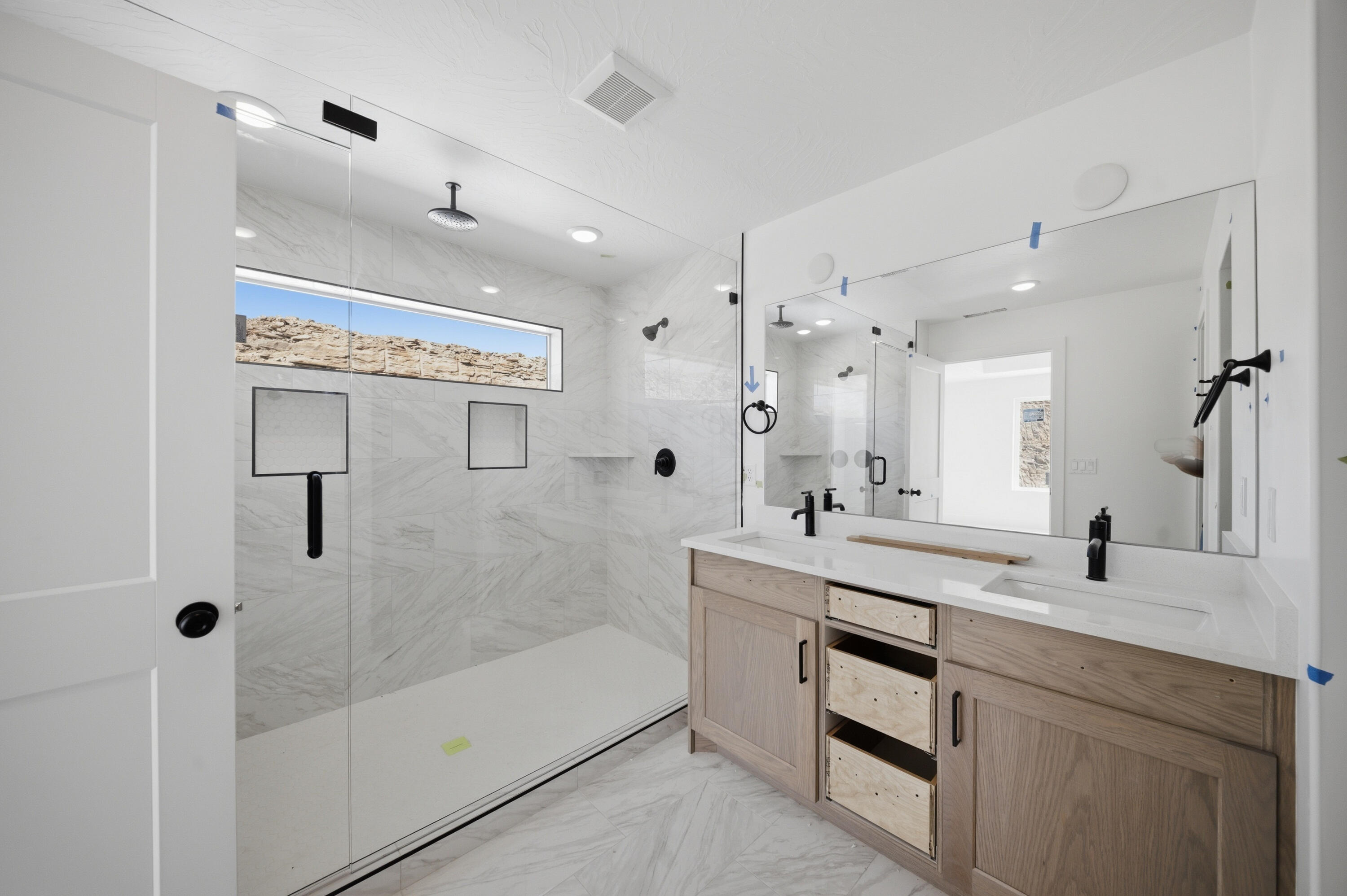 SALARNO HILLS AT DIVARIO - Residential