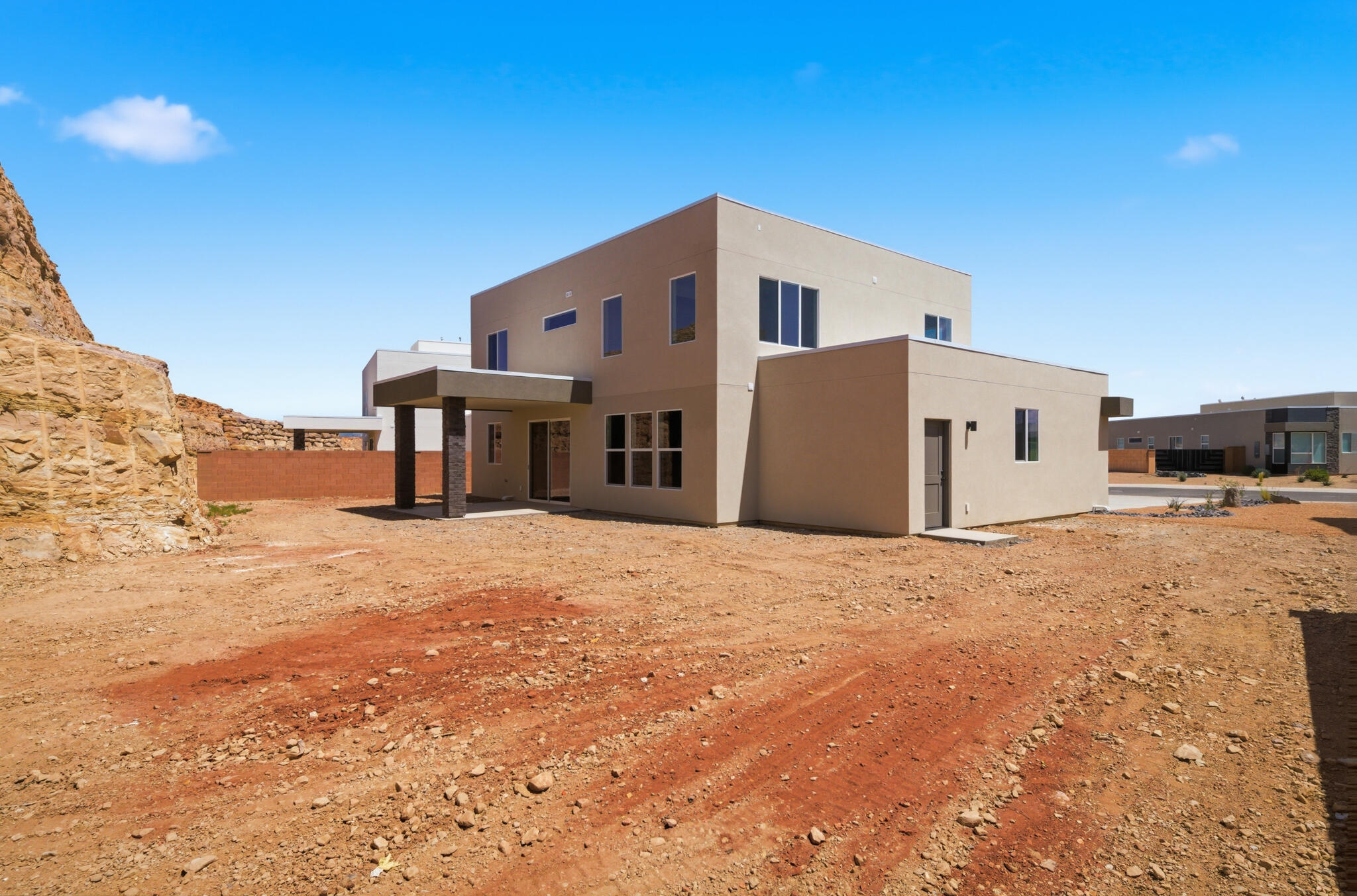 SALARNO HILLS AT DIVARIO - Residential