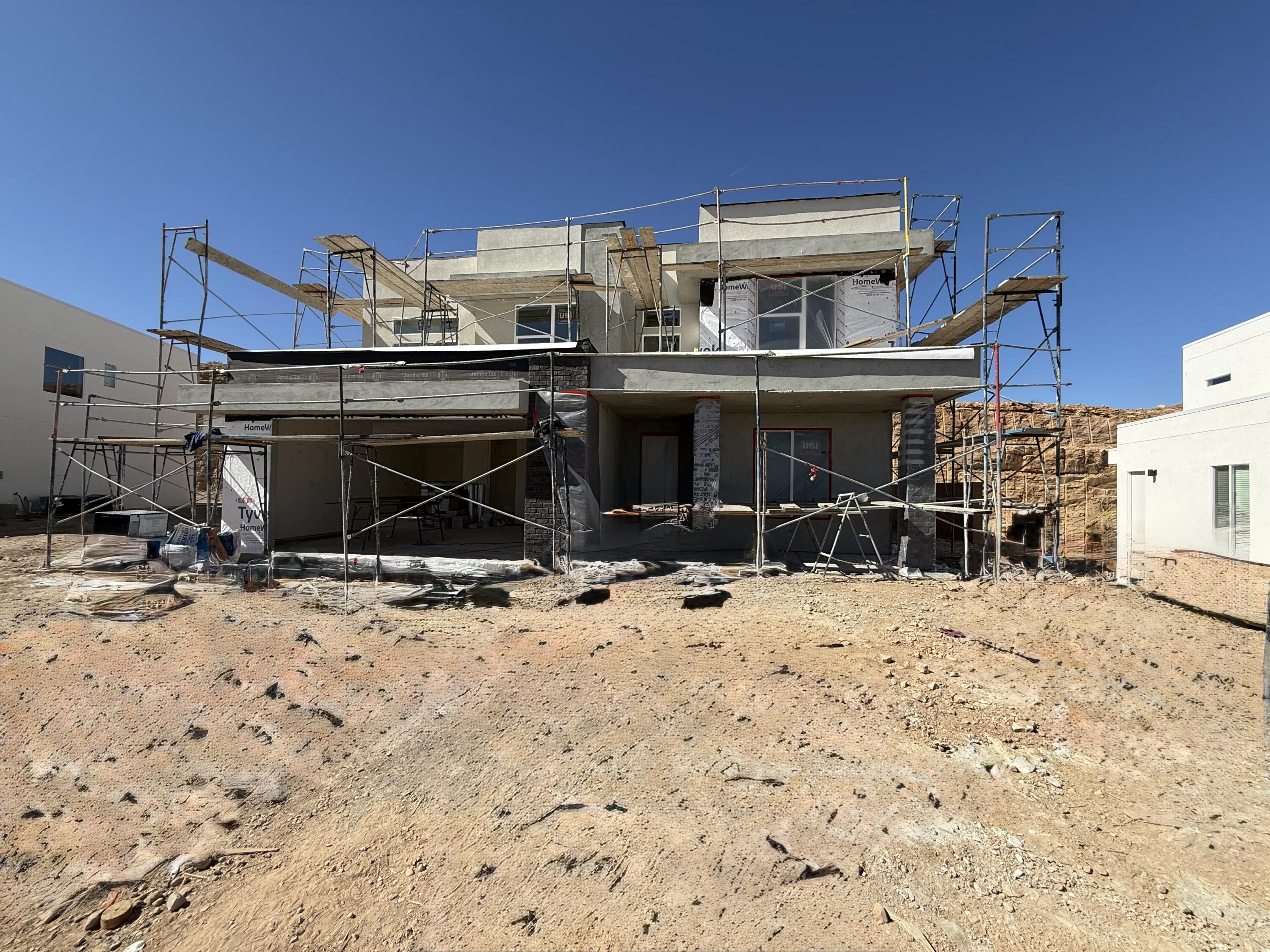 SALARNO HILLS AT DIVARIO - Residential