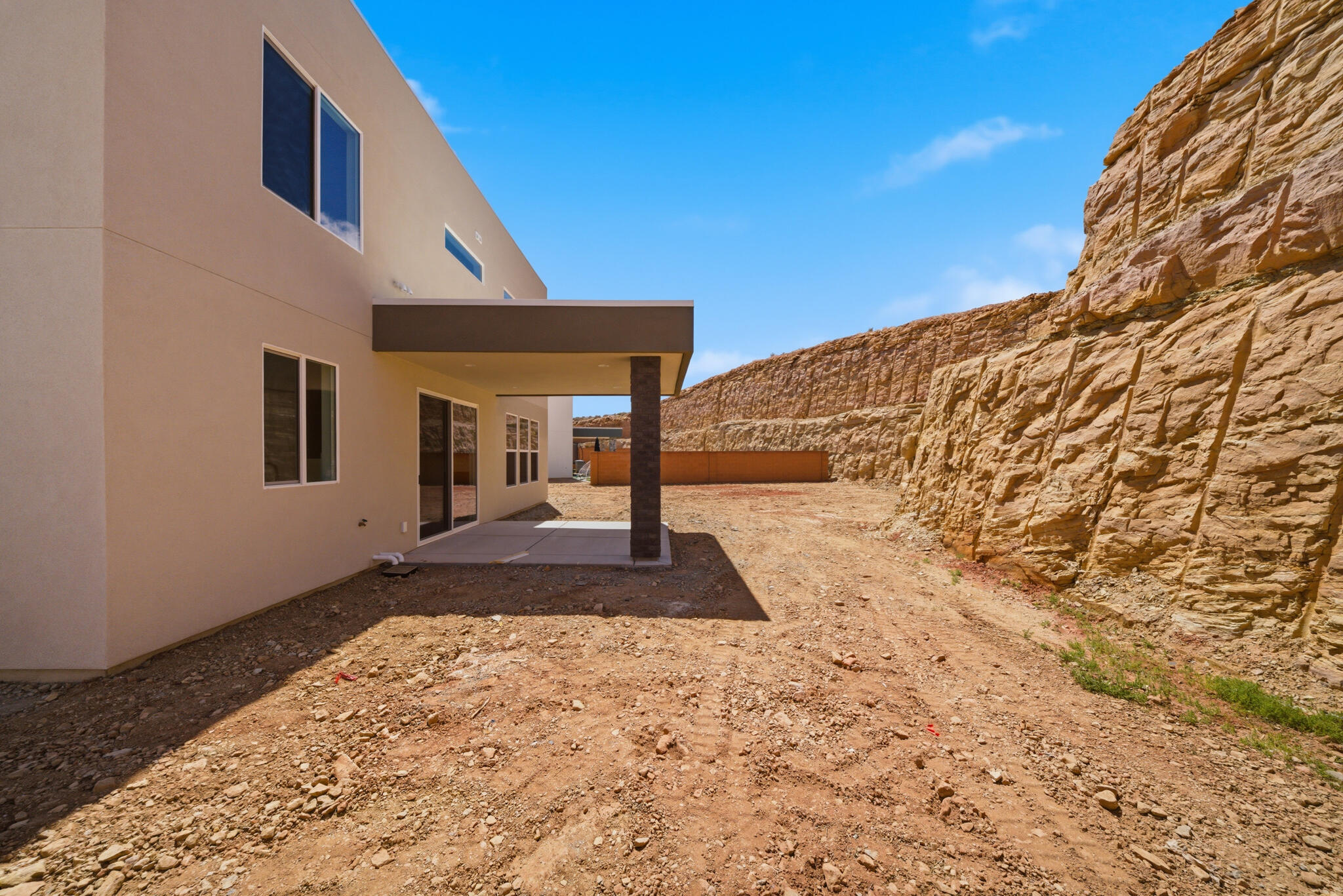 SALARNO HILLS AT DIVARIO - Residential