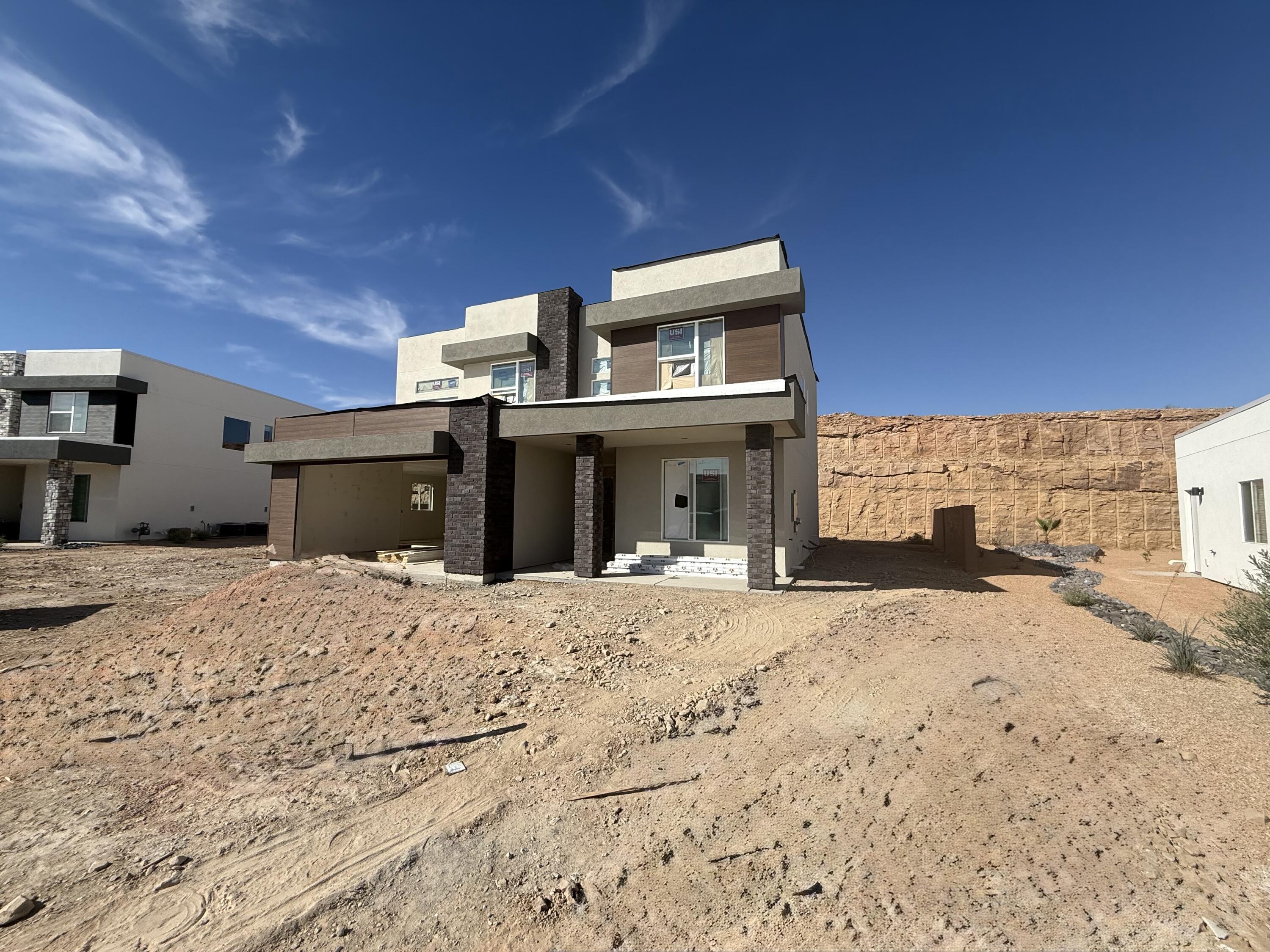 SALARNO HILLS AT DIVARIO - Residential