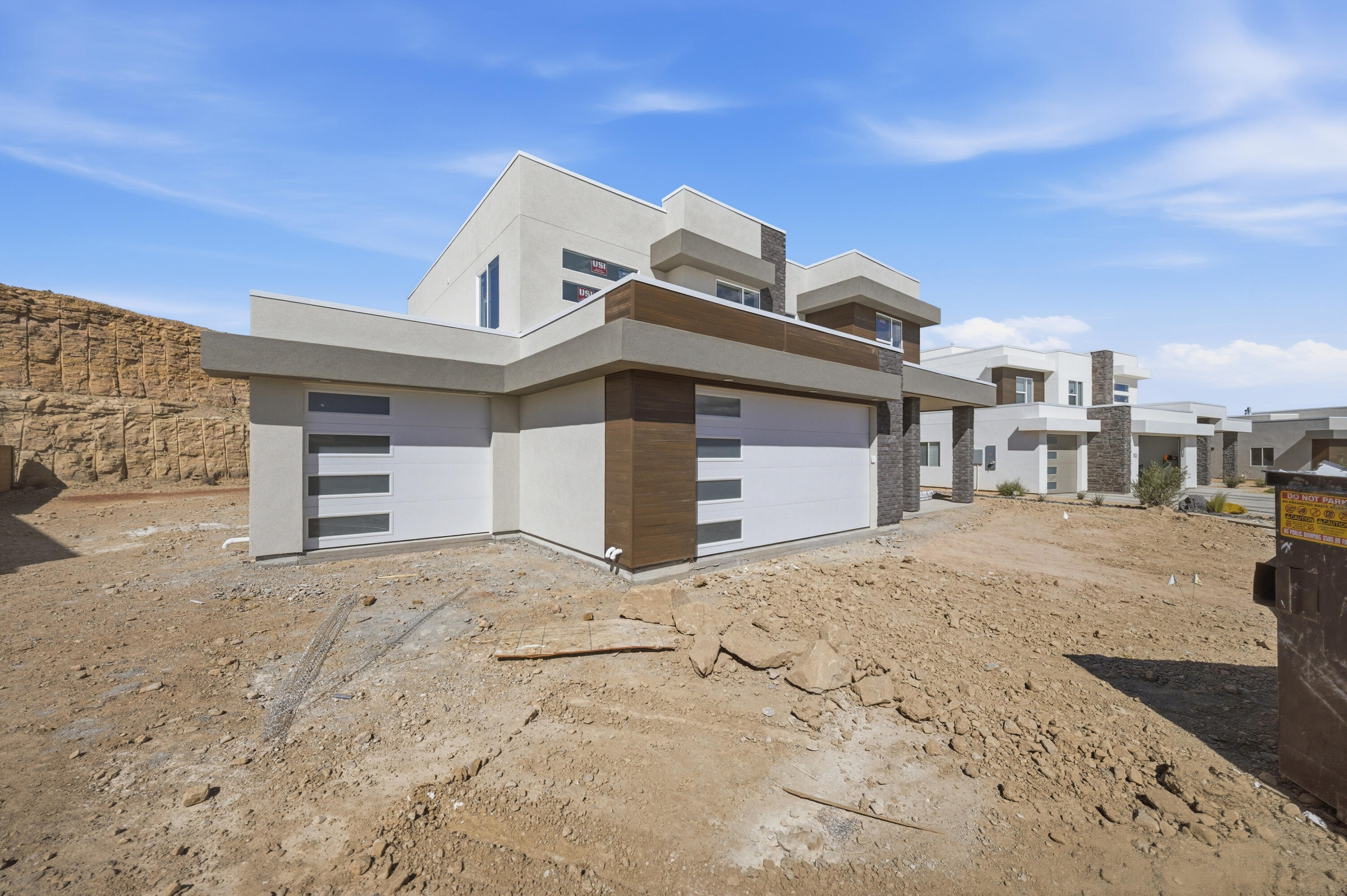 SALARNO HILLS AT DIVARIO - Residential