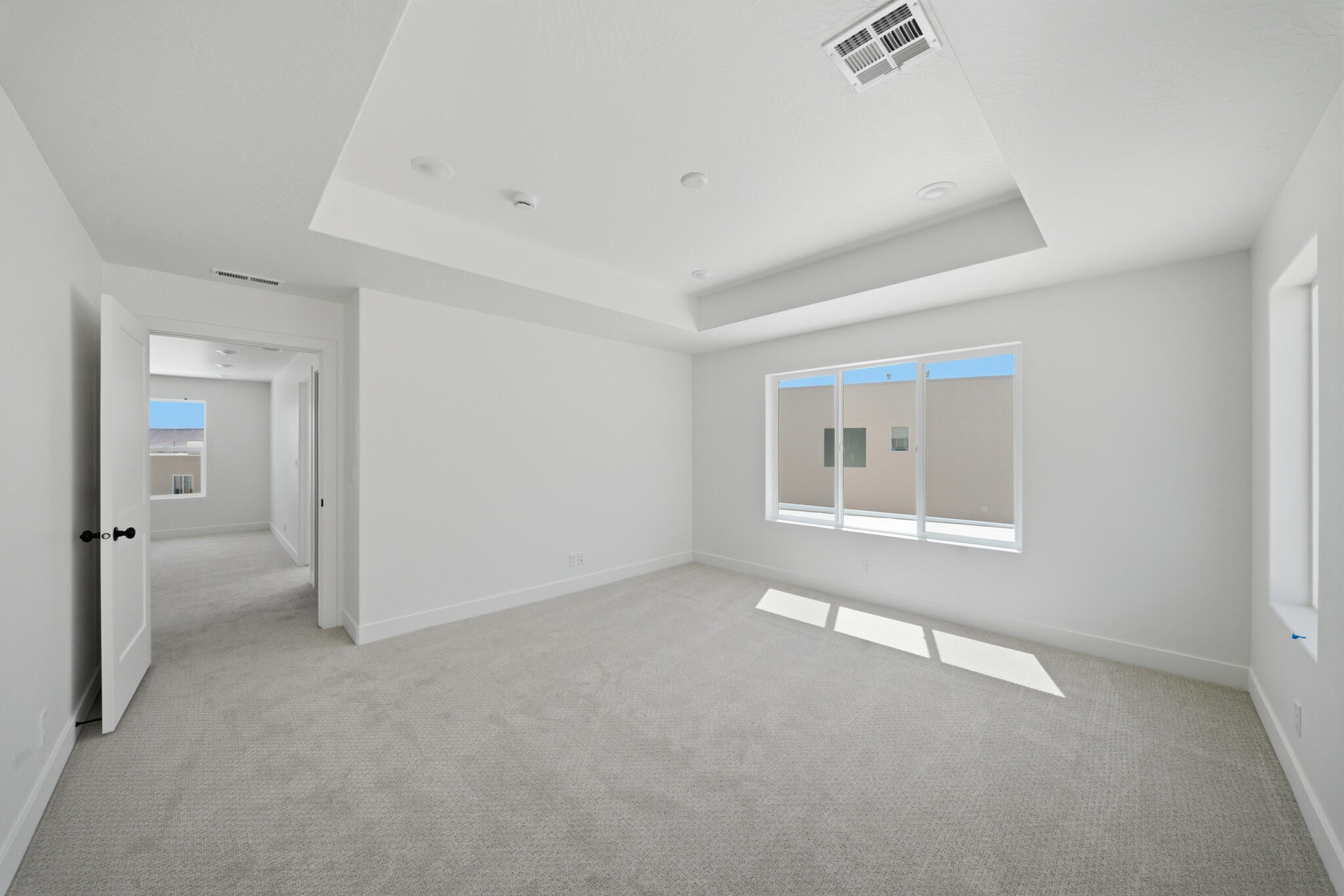 SALARNO HILLS AT DIVARIO - Residential