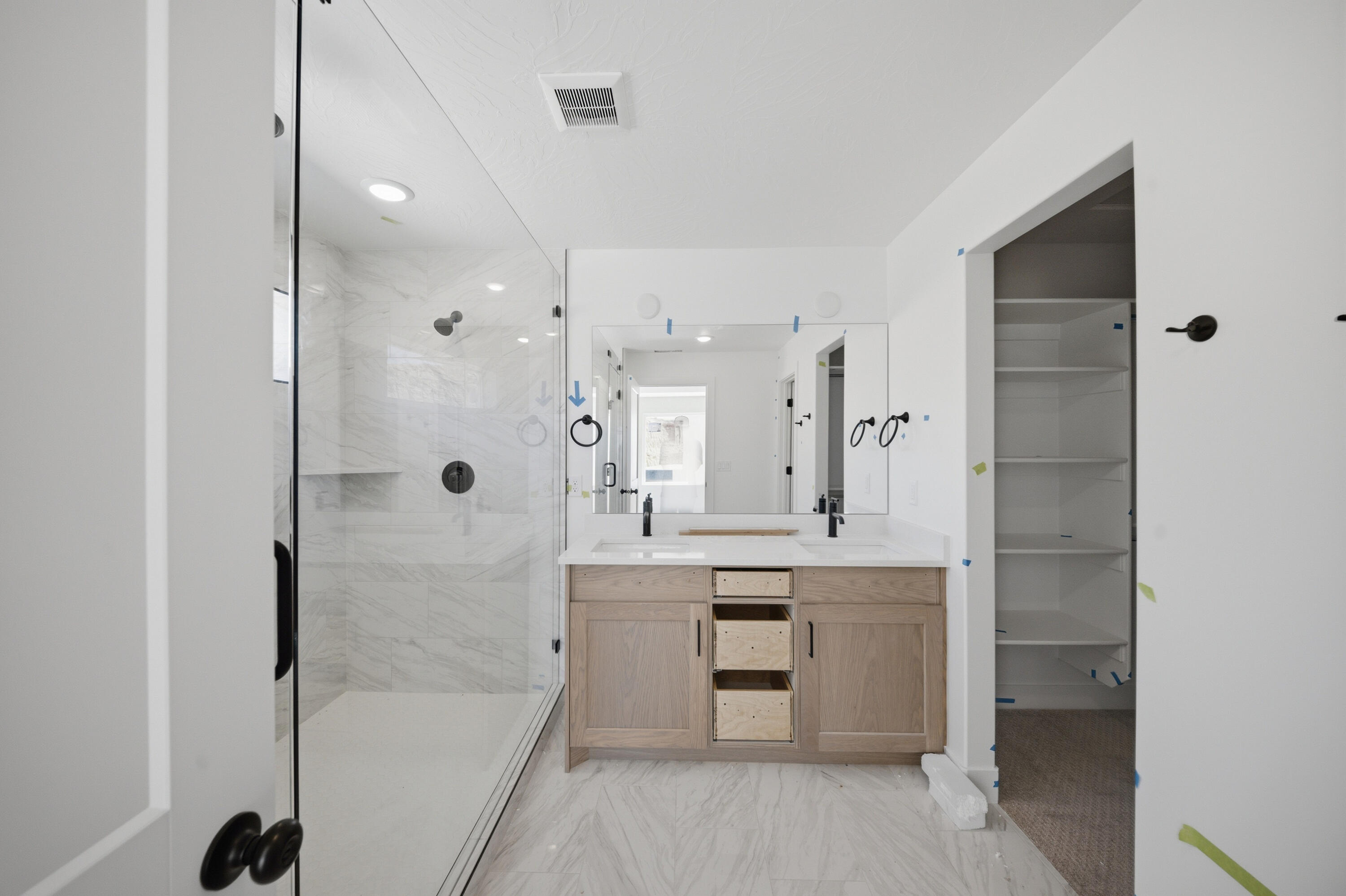 SALARNO HILLS AT DIVARIO - Residential