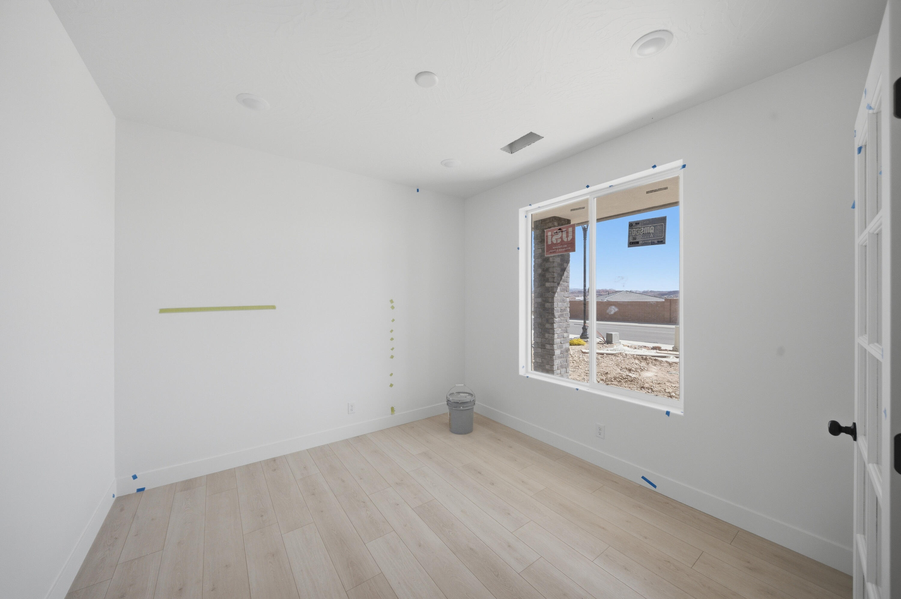 SALARNO HILLS AT DIVARIO - Residential