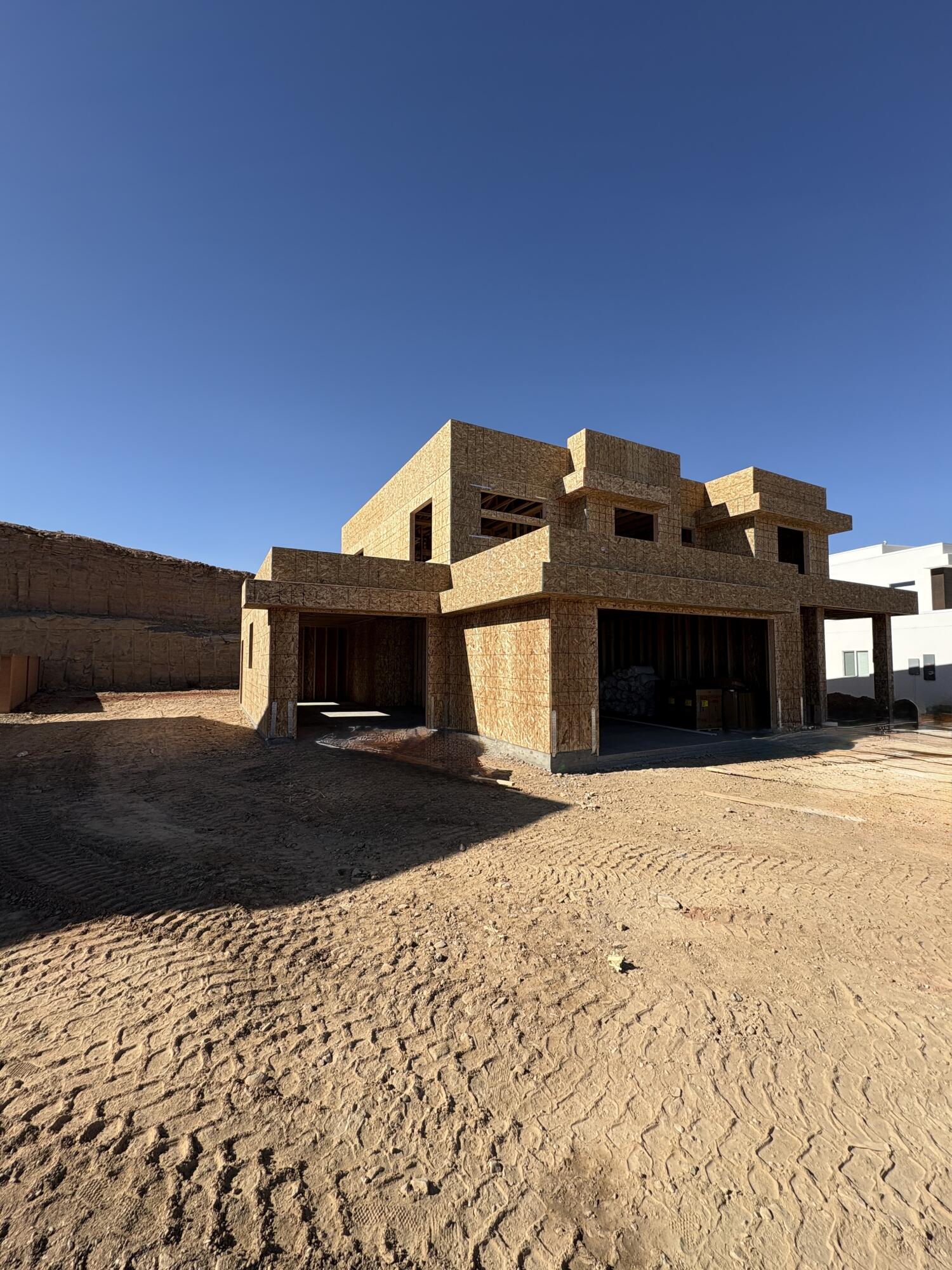 SALARNO HILLS AT DIVARIO - Residential