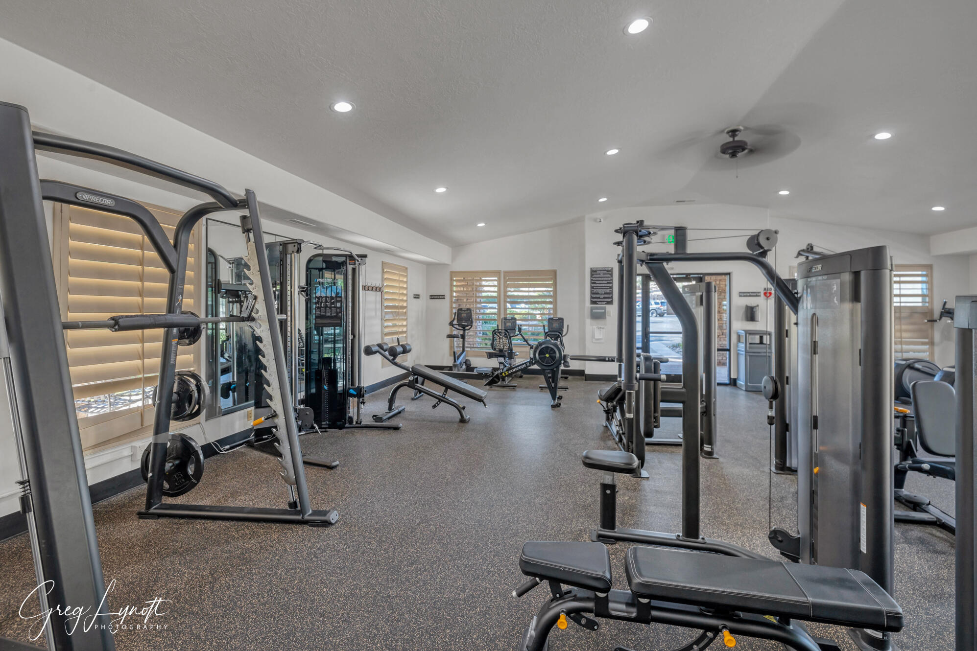 PARAGON COVE TOWNHOMES AT STONECLIFF - Land