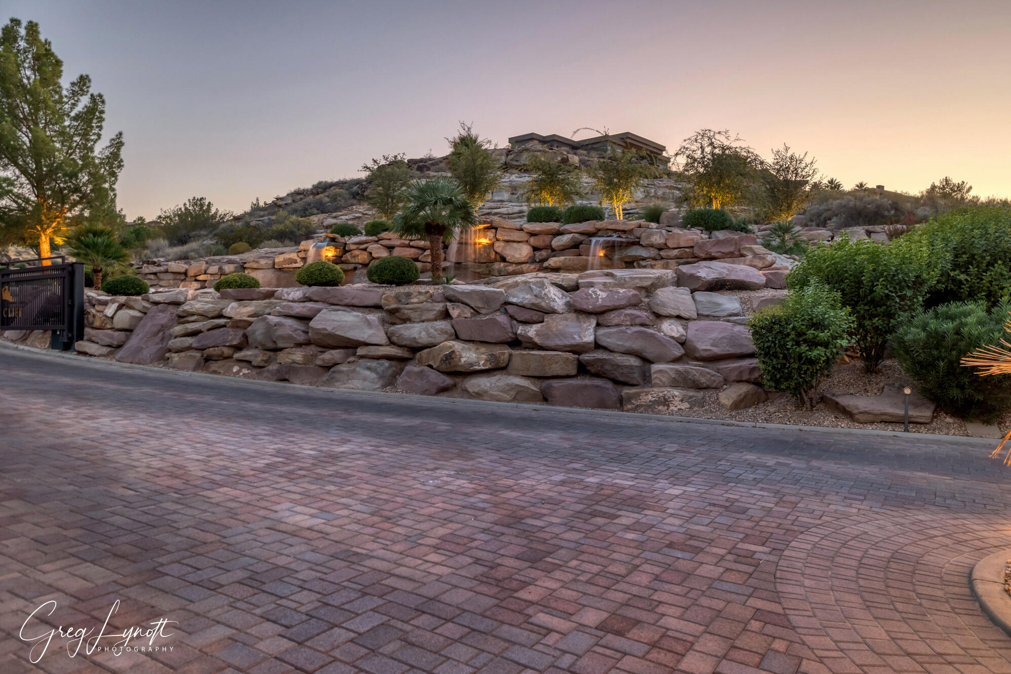 PARAGON COVE TOWNHOMES AT STONECLIFF - Land