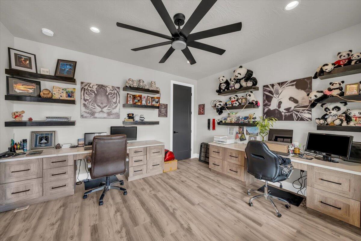 HURRICANE TOWNSITE - Residential