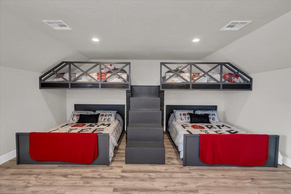 HURRICANE TOWNSITE - Residential