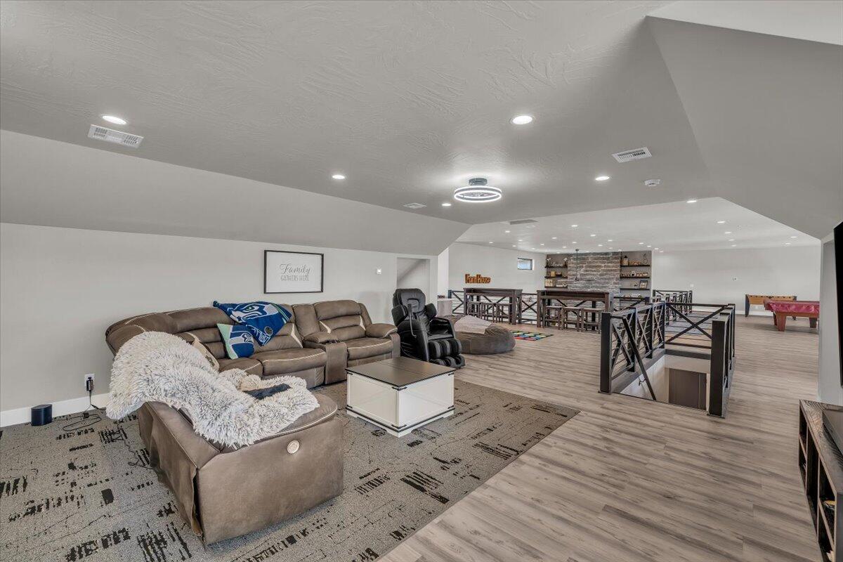 HURRICANE TOWNSITE - Residential