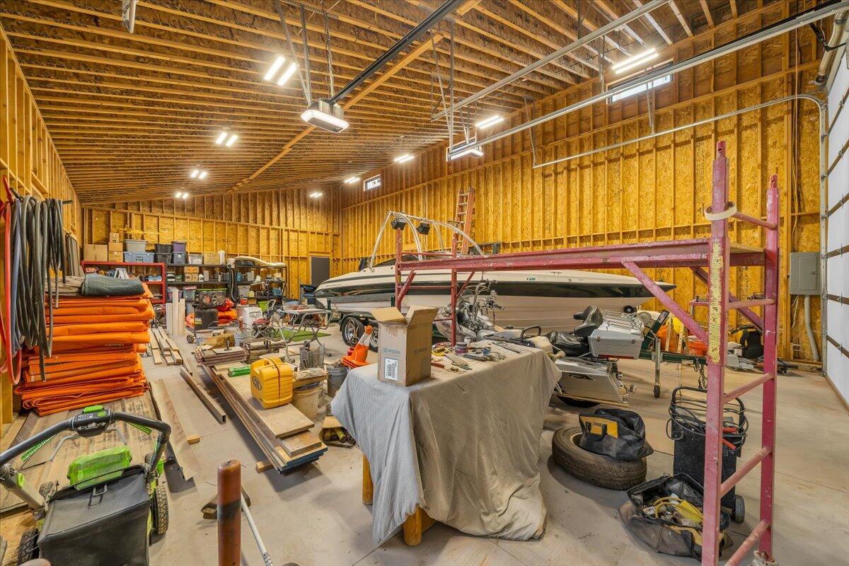 HURRICANE TOWNSITE - Residential