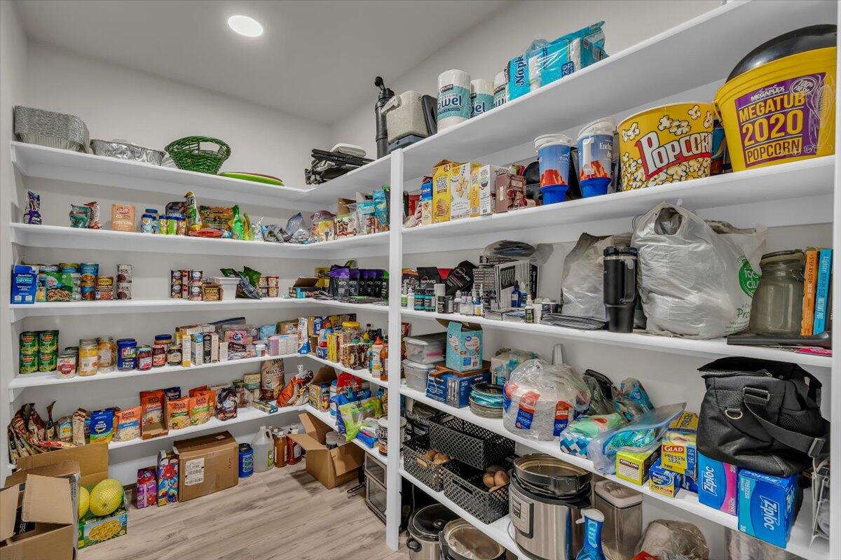 HURRICANE TOWNSITE - Residential