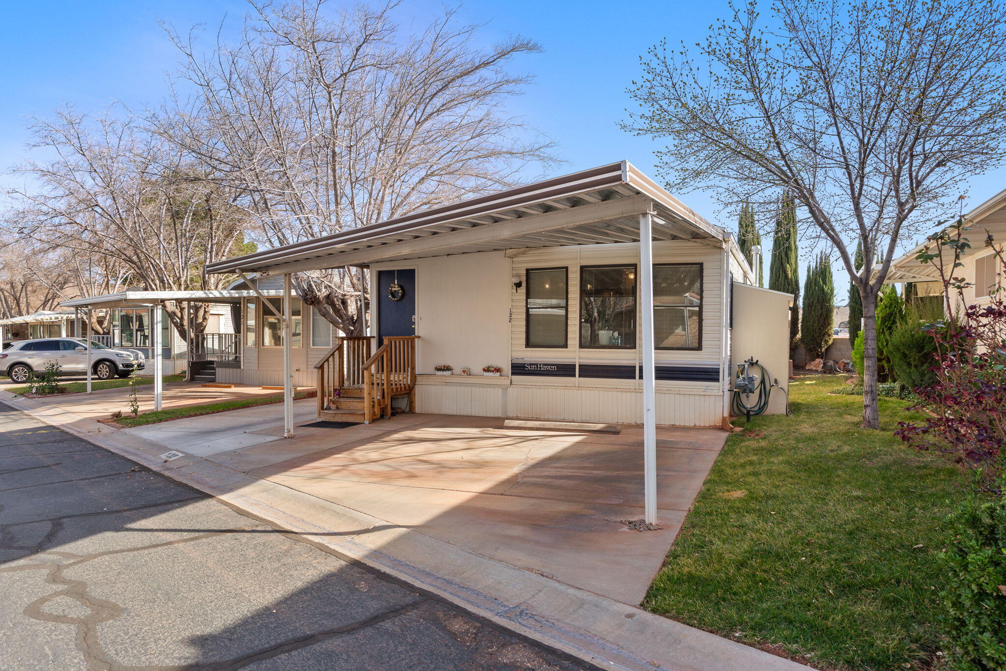 KINGS ROW ESTATES - Residential