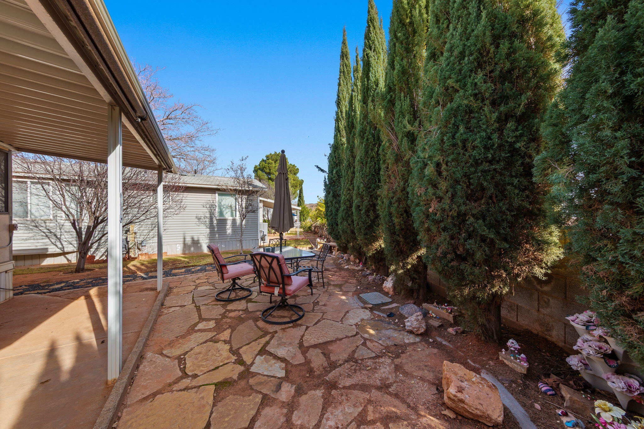 KINGS ROW ESTATES - Residential