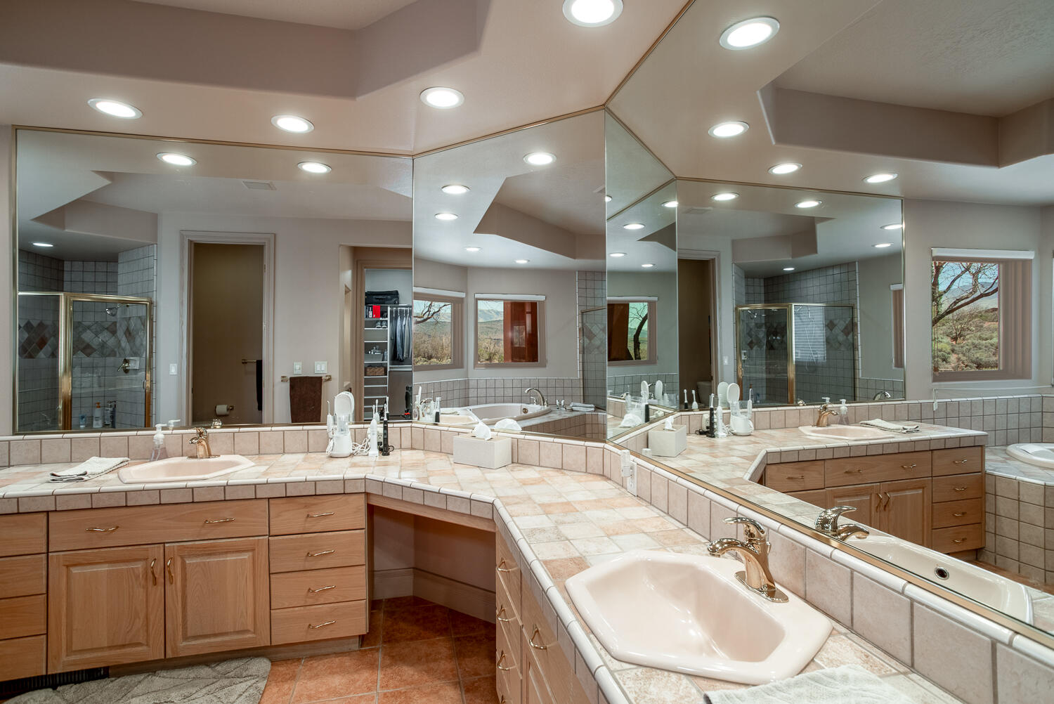 SHONTO POINT - Residential