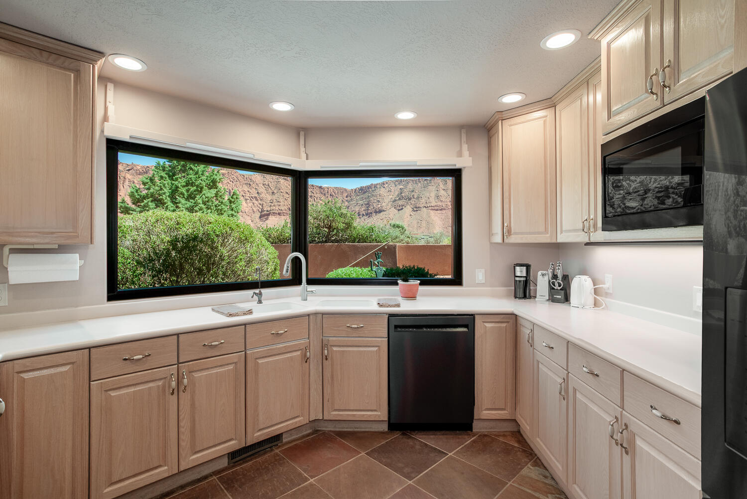 SHONTO POINT - Residential