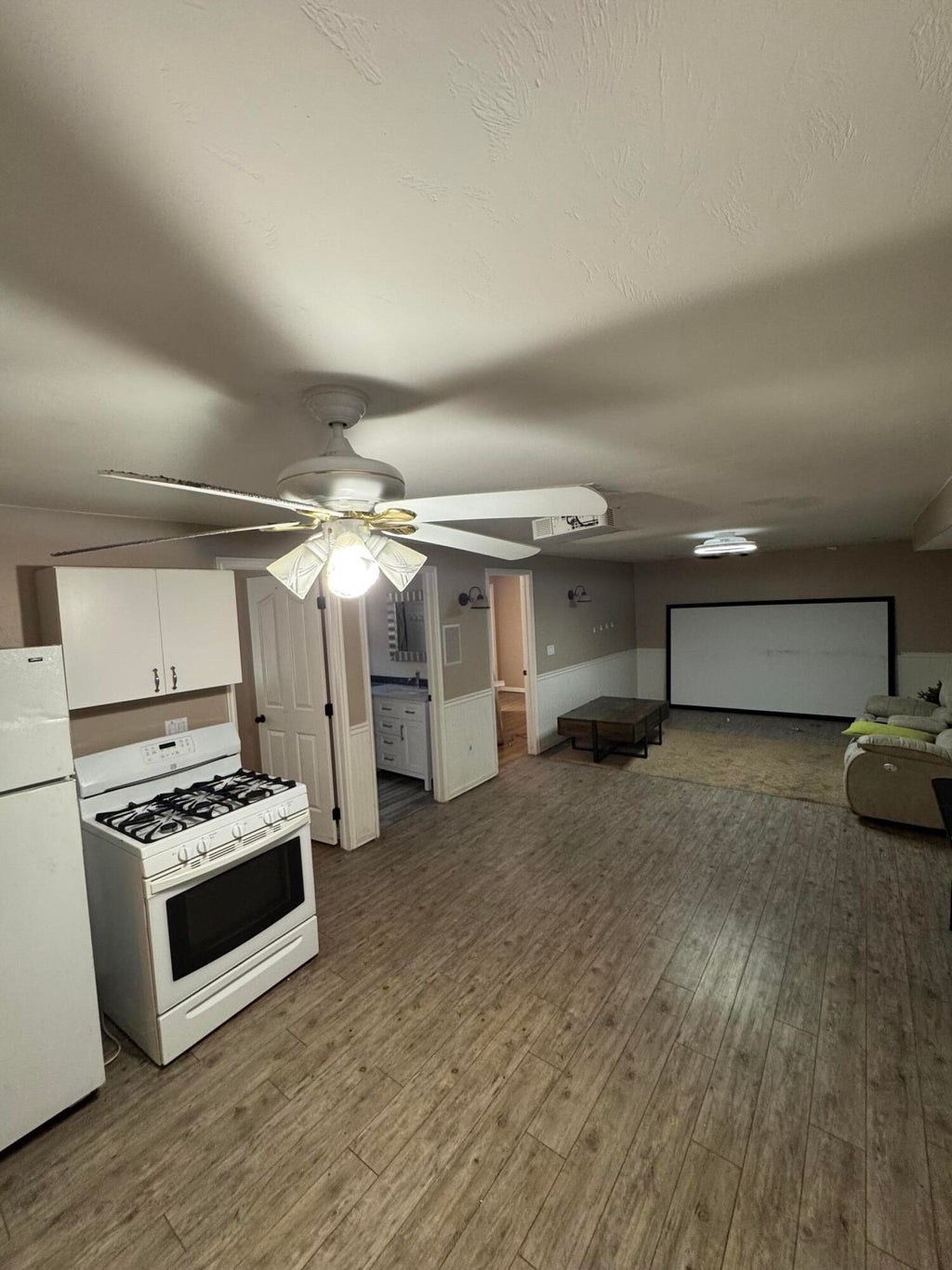 Photo of 27 S 1970 E, Saint George, UT 84790 (MLS # 26-273435)
