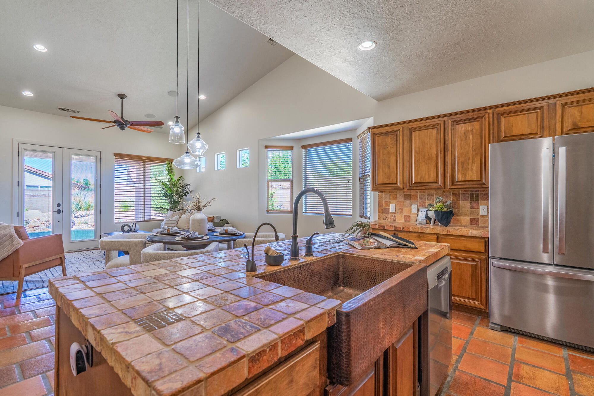 HIGHLAND PARK AT THE CORAL CANYON - Residential