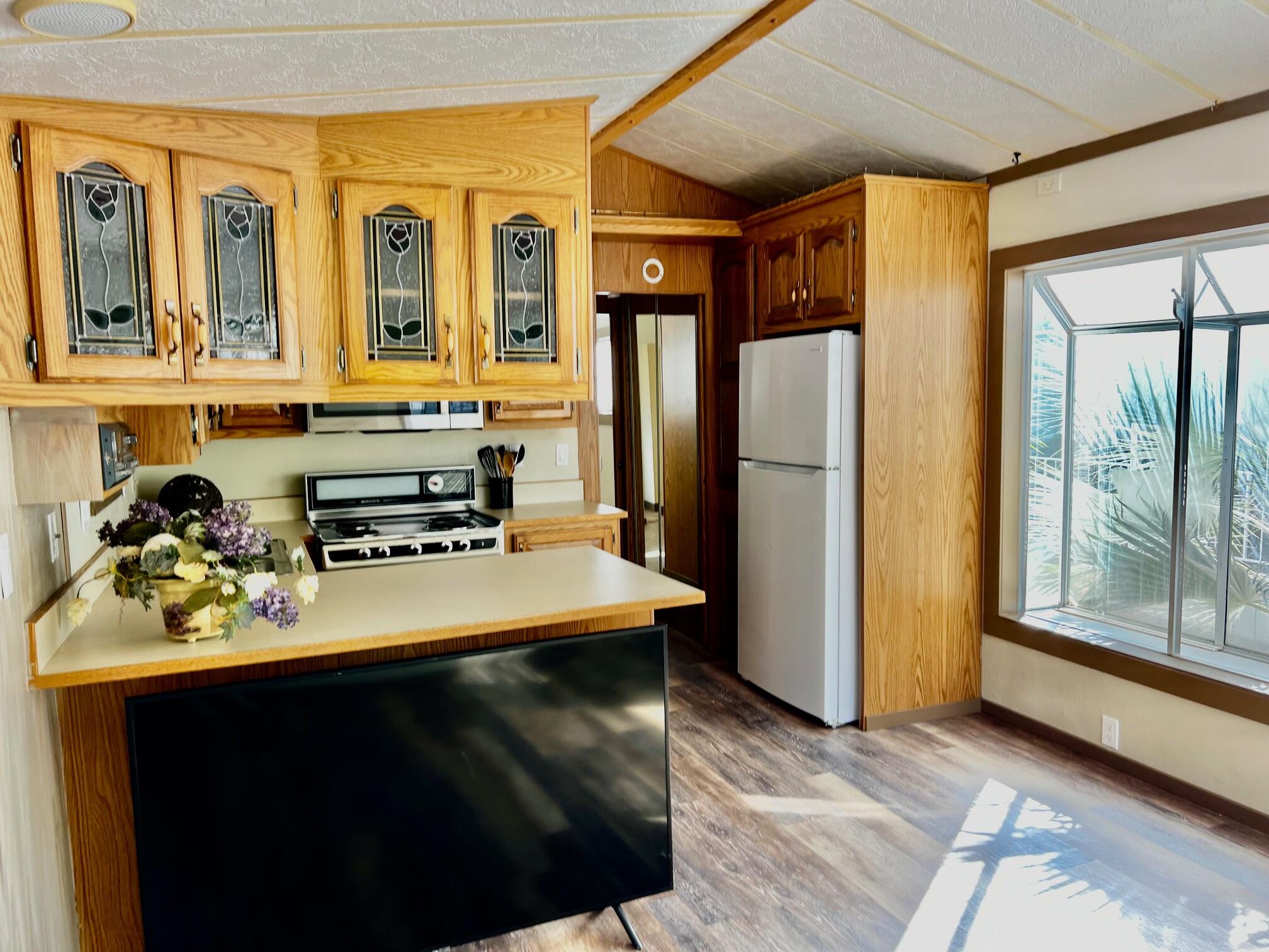 KINGS ROW ESTATES - Residential