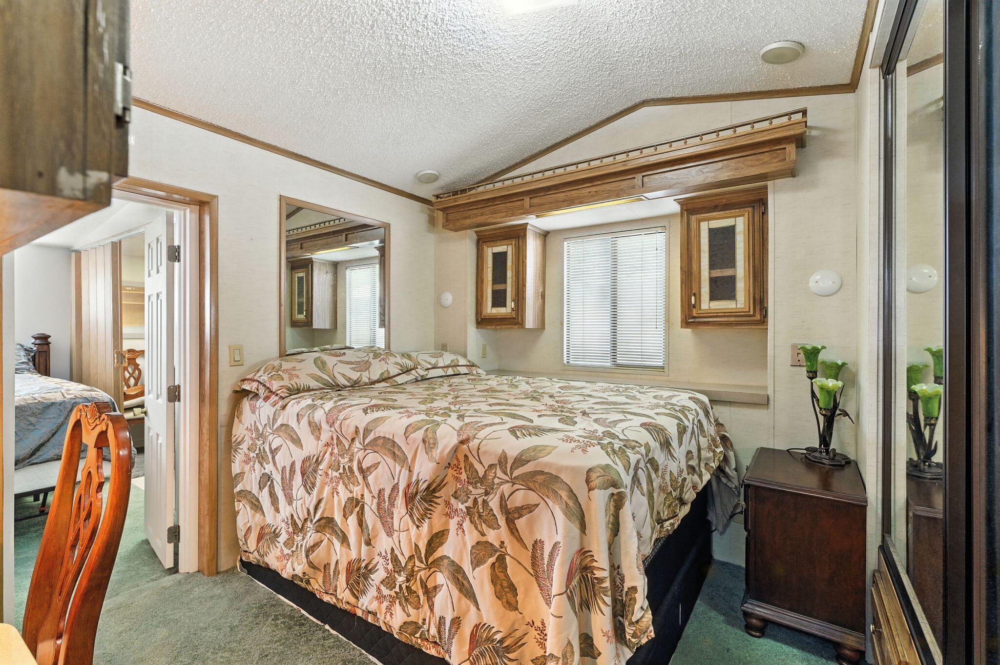 KINGS ROW ESTATES - Residential