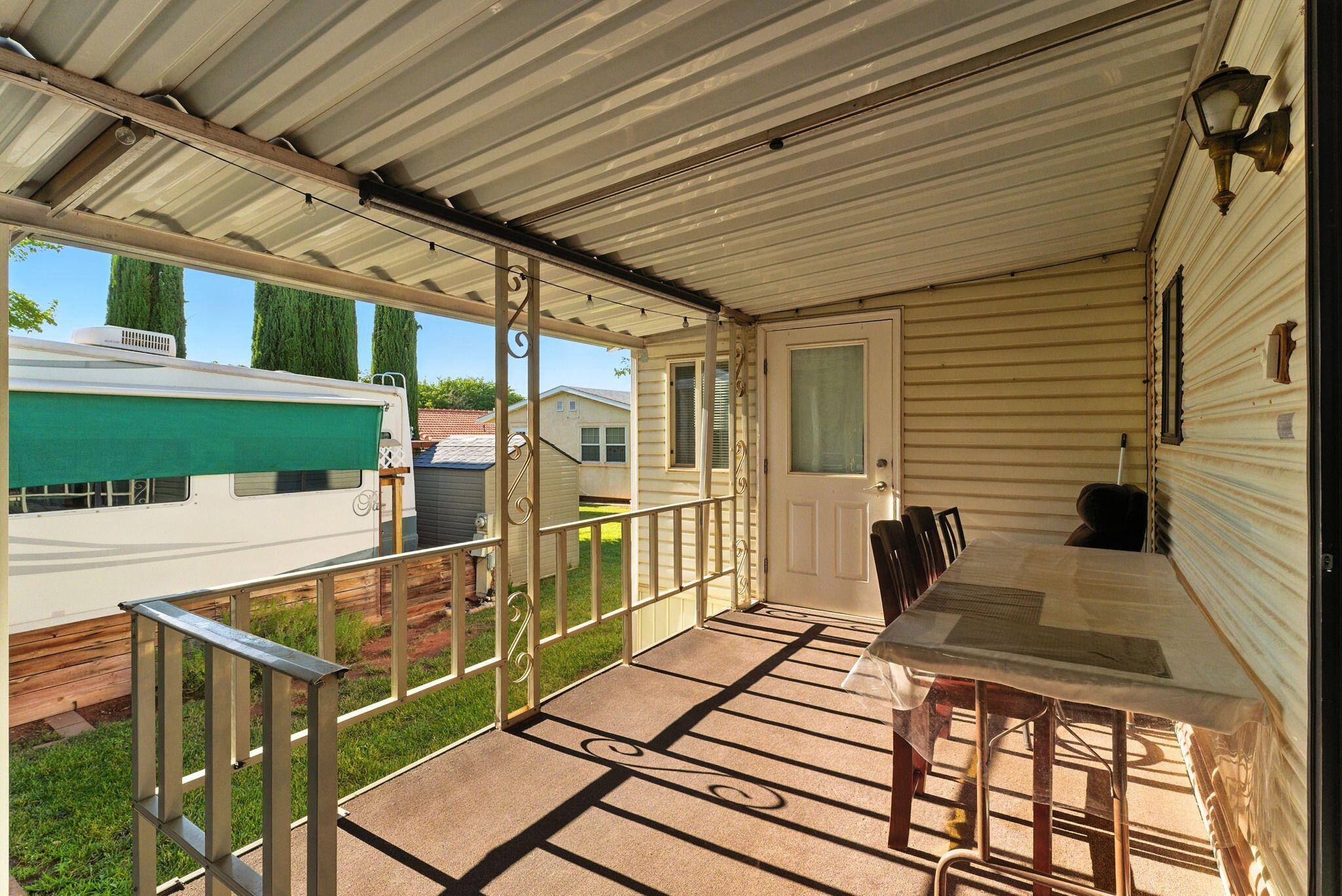 KINGS ROW ESTATES - Residential