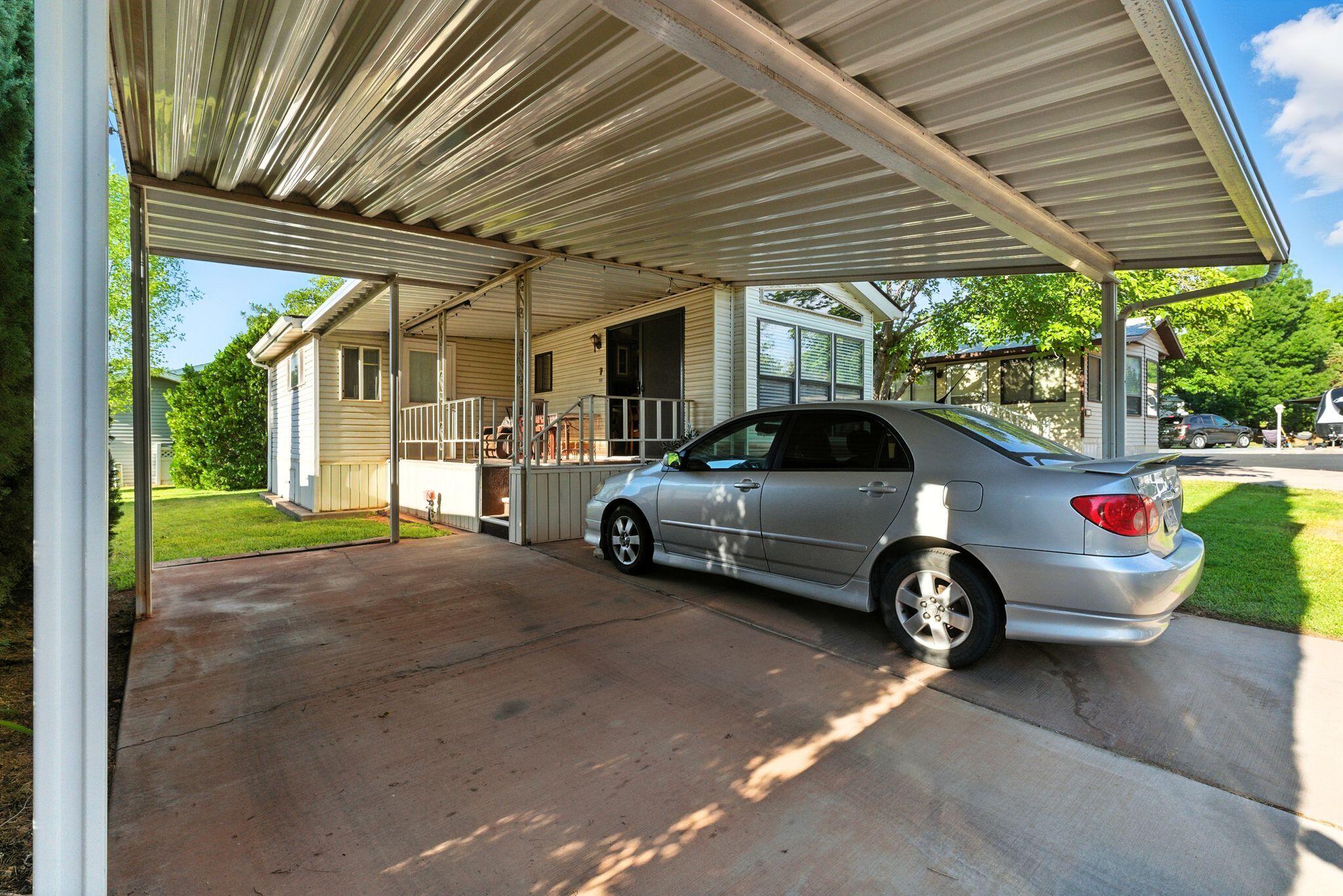 KINGS ROW ESTATES - Residential