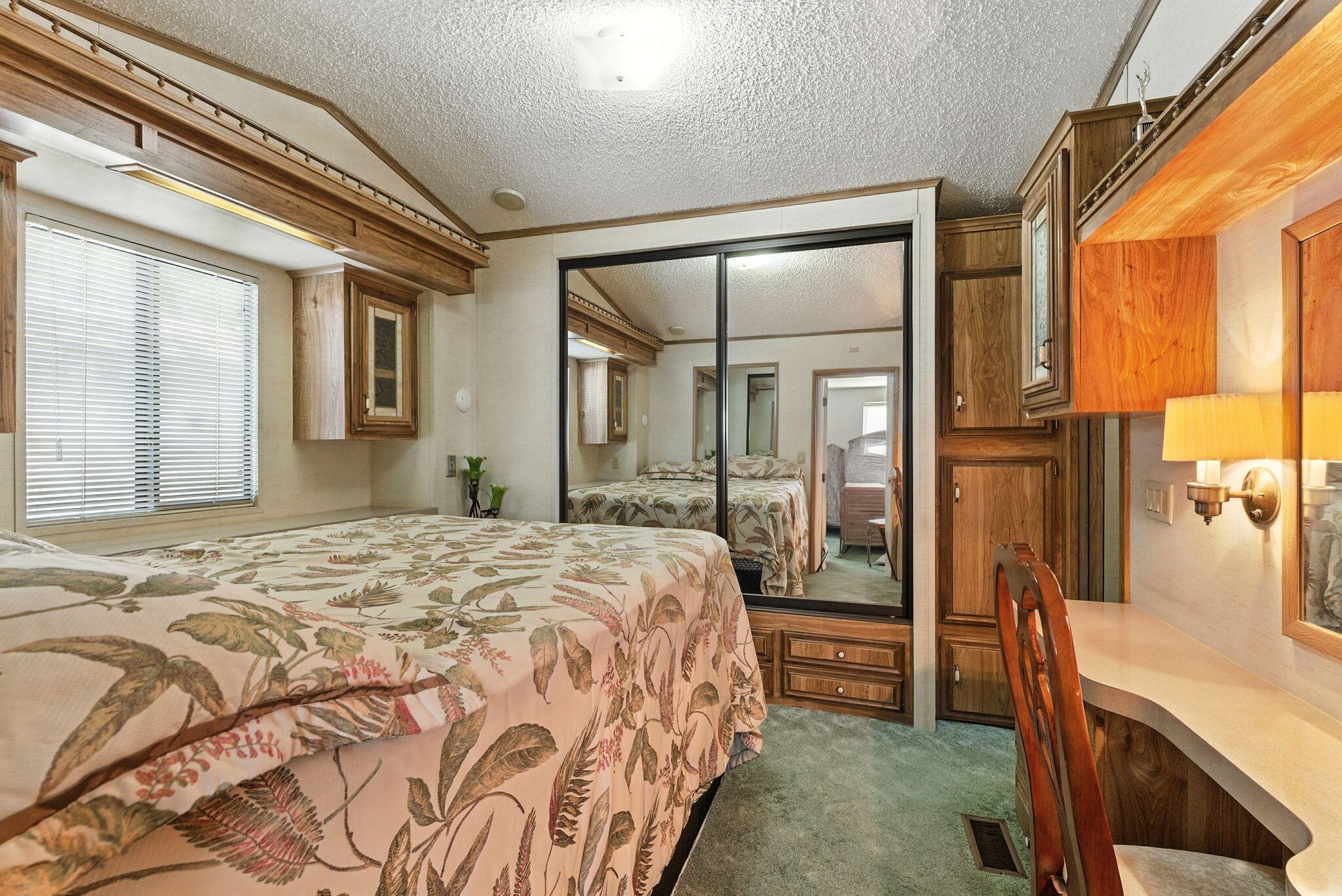 KINGS ROW ESTATES - Residential