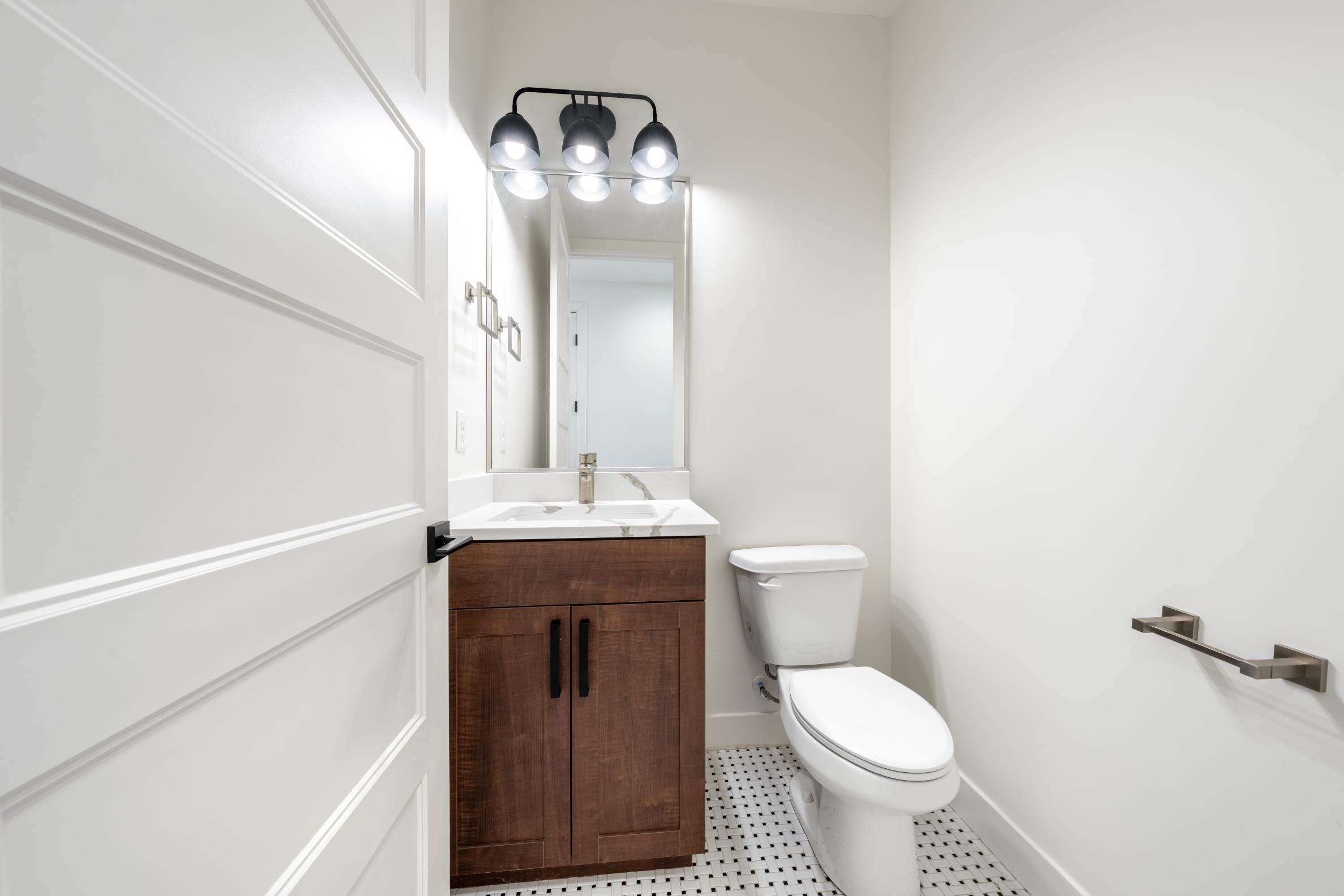 LEDGES OF SG HILLCREST - Residential
