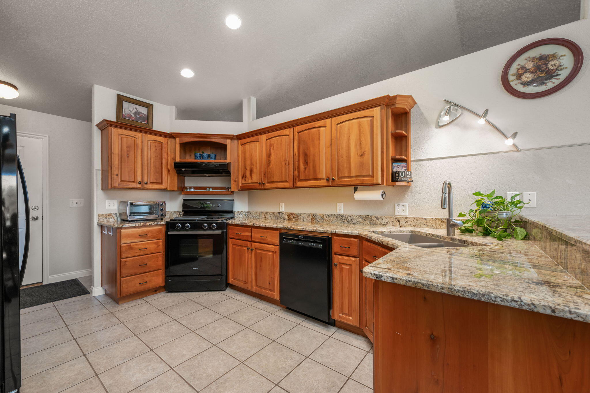 SILVER MEADOW ESTATES - Residential