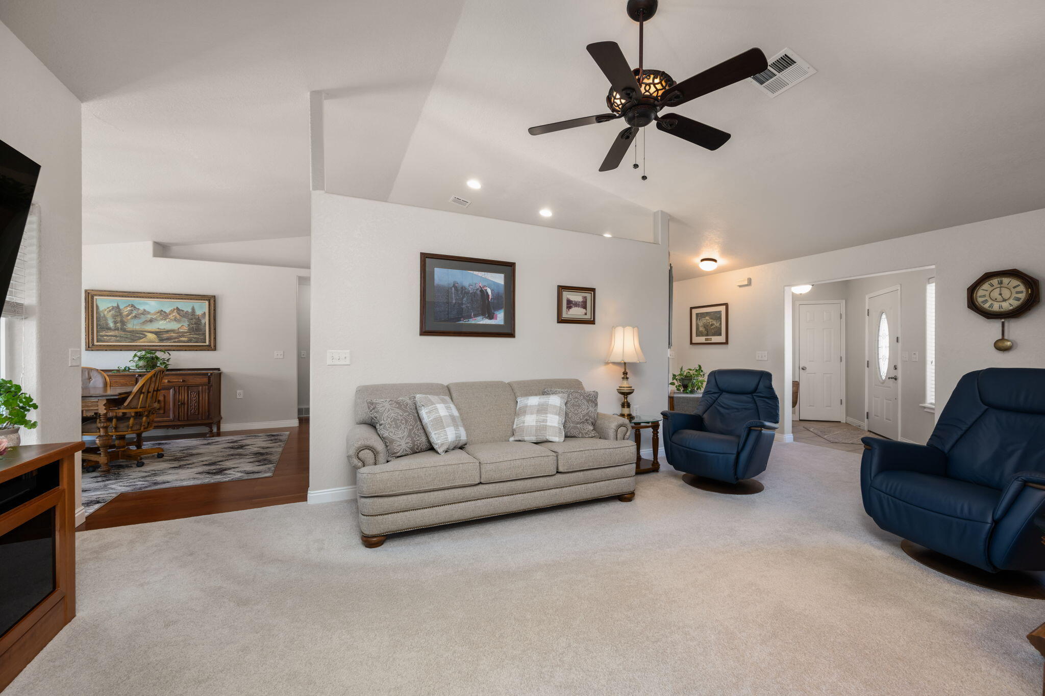 SILVER MEADOW ESTATES - Residential