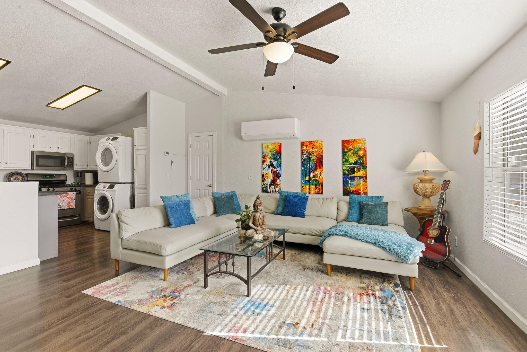 LAVERKIN TOWNSITE AND FIELD - Residential