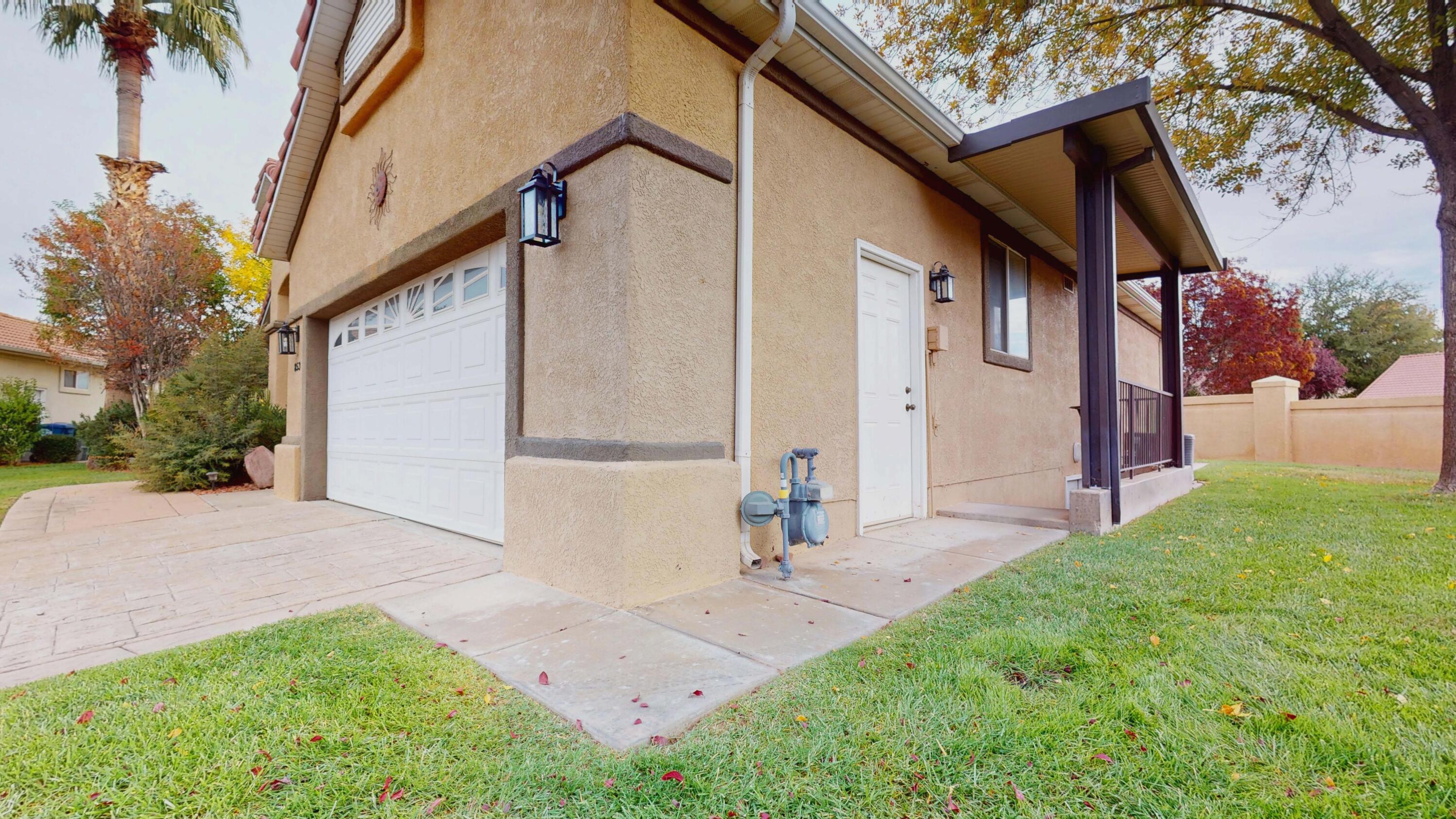 LAGUNA VILLAGES AT GREEN SPRINGS - Residential