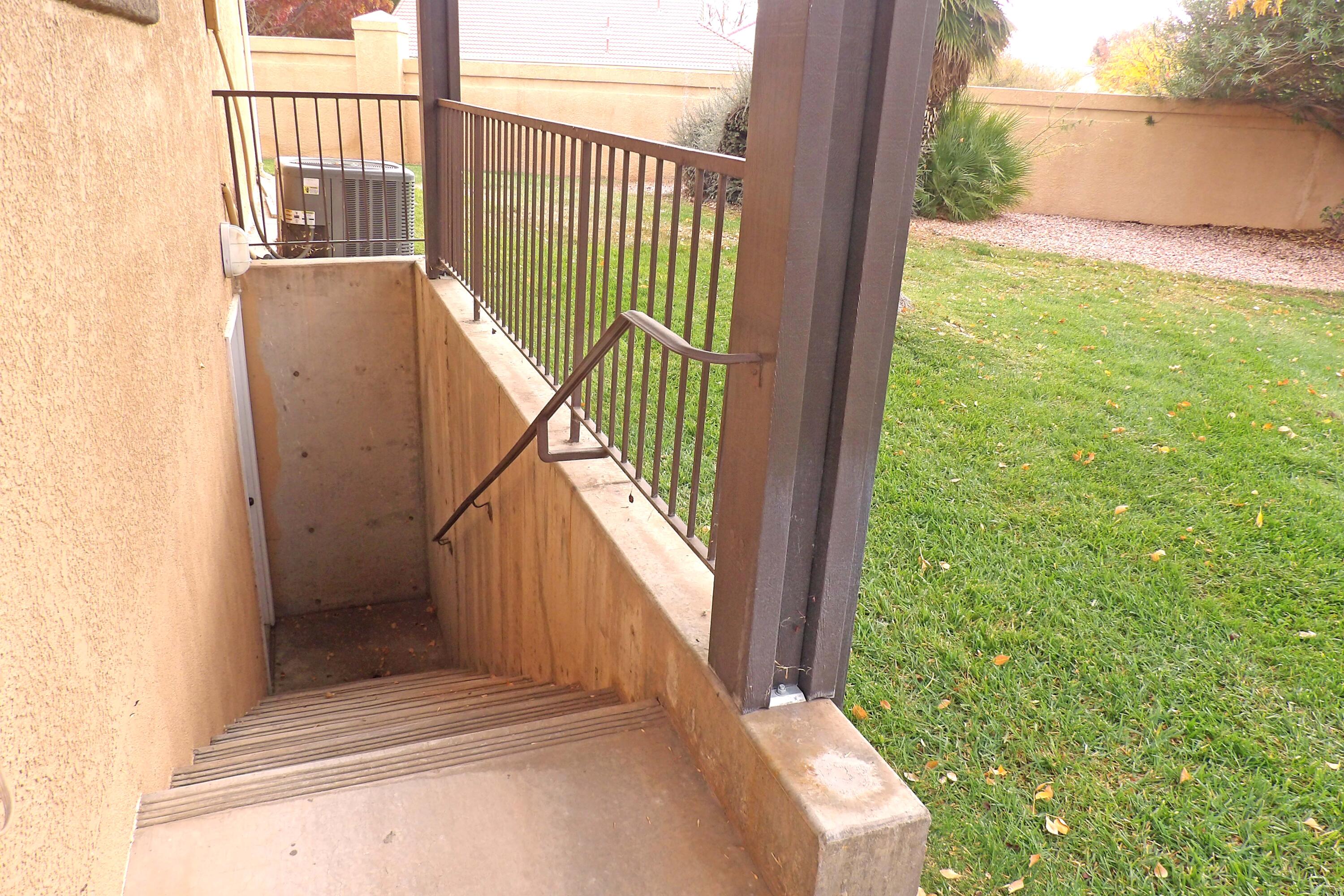 LAGUNA VILLAGES AT GREEN SPRINGS - Residential