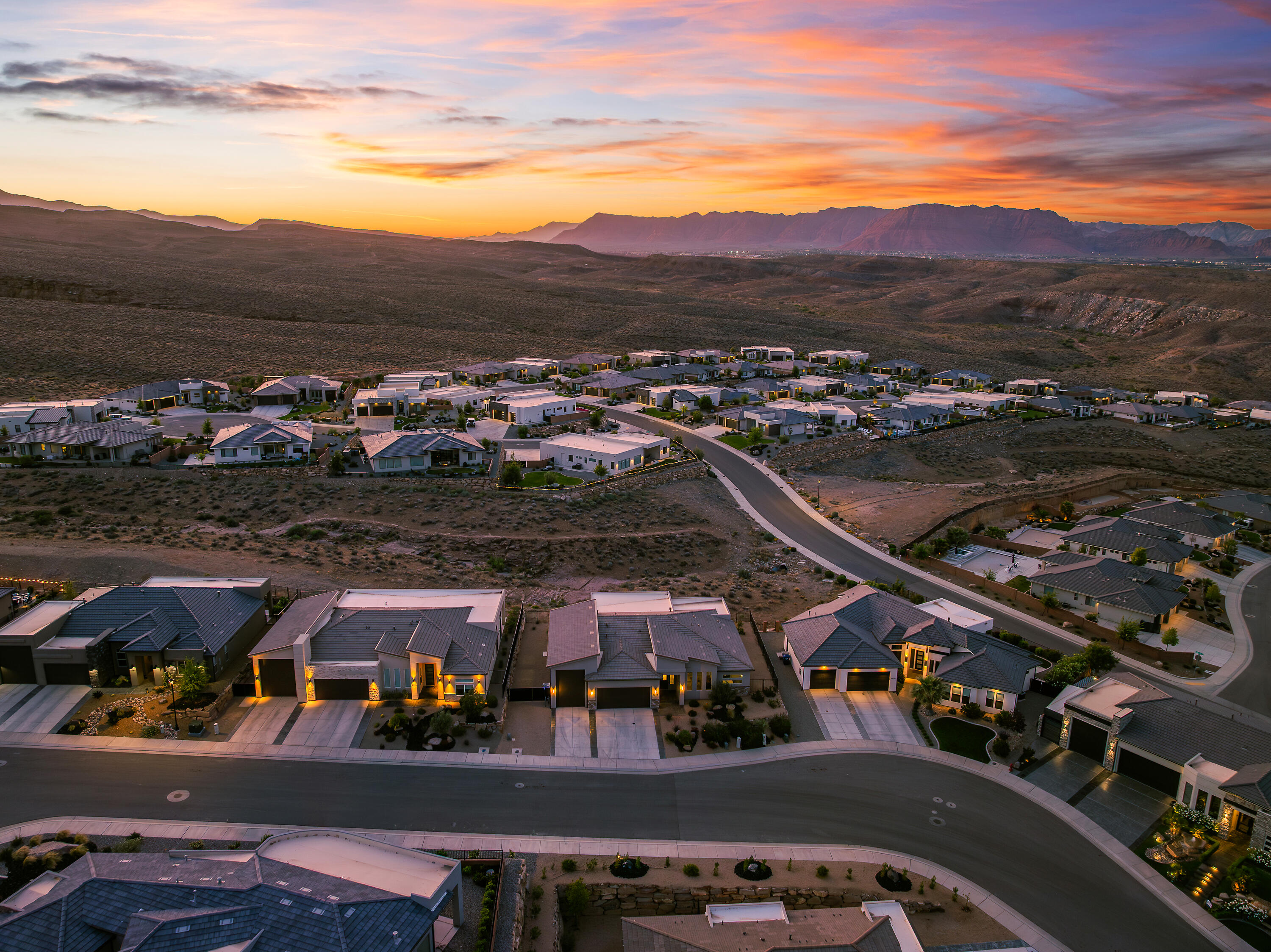 CASCATA AT DIVARIO - Residential