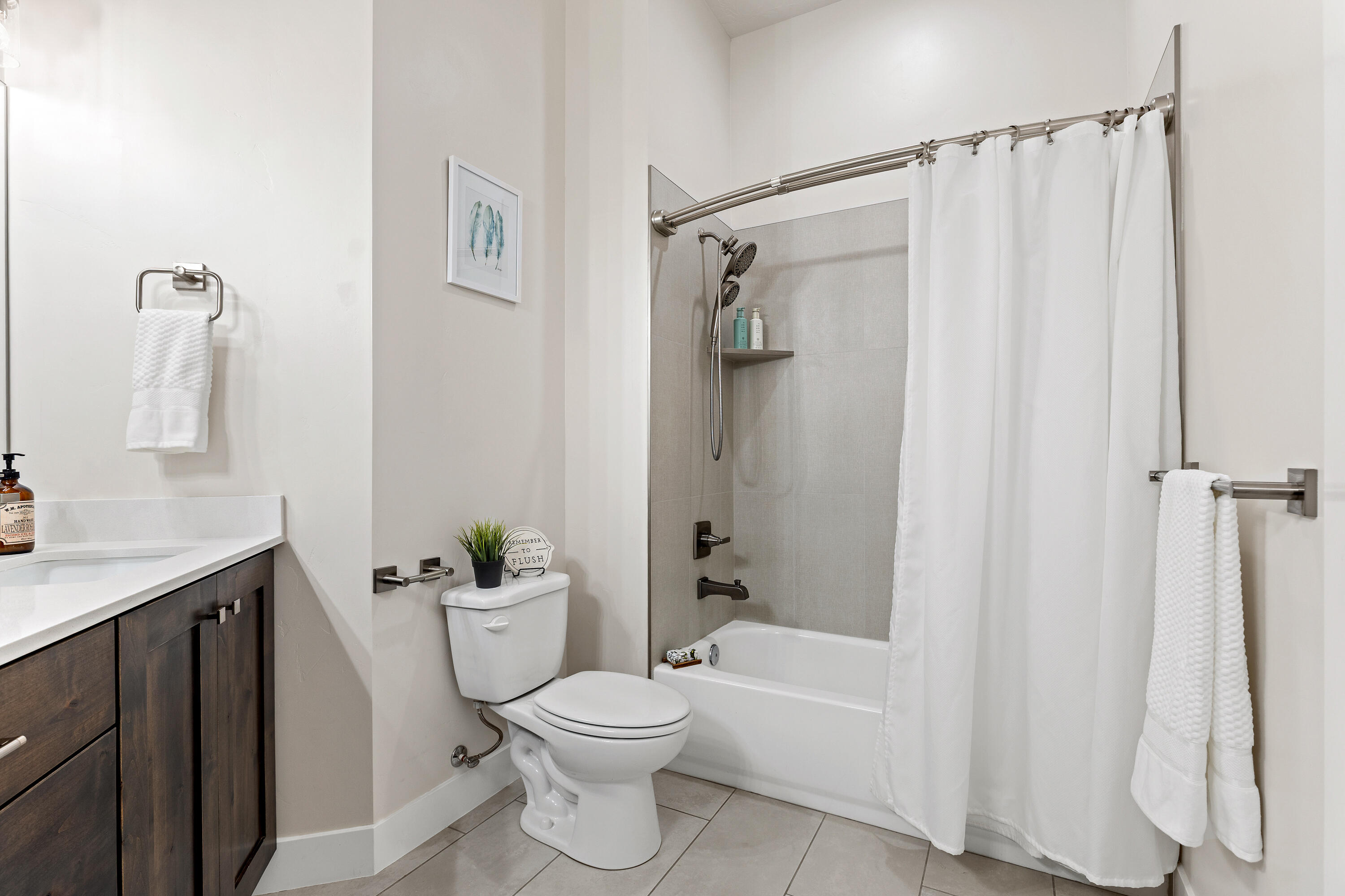 CASCATA AT DIVARIO - Residential