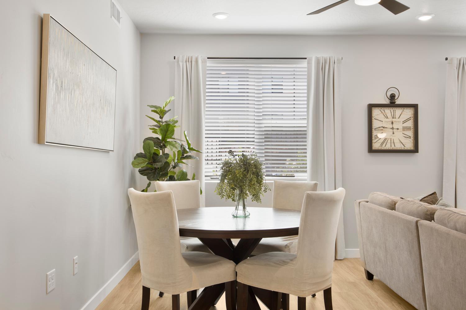 CORAL SPRINGS CONDOMINIUMS - Residential