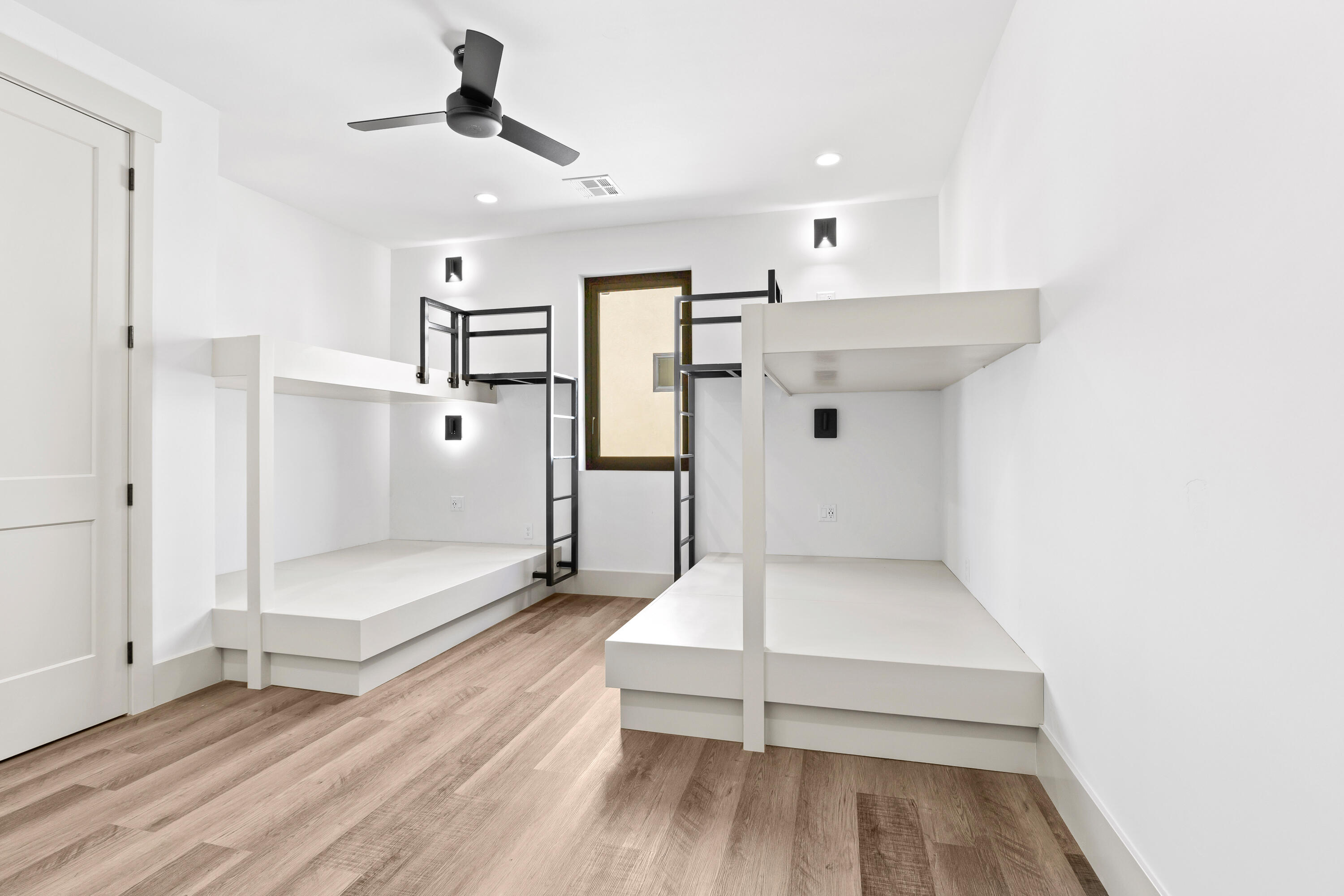 RETREAT AT SAND HOLLOW RESORT - Residential