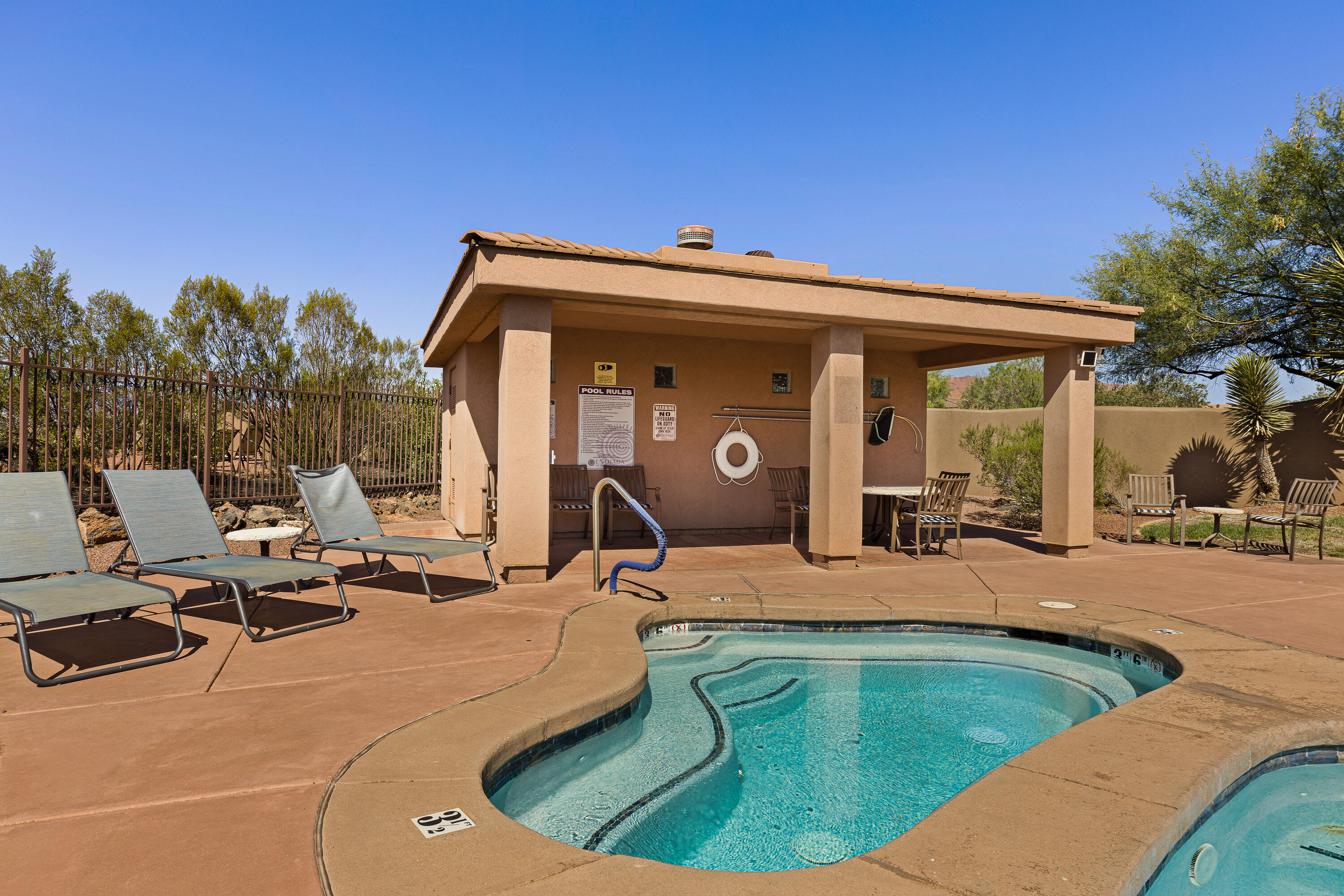 LAVA FALLS AT ENTRADA - Residential