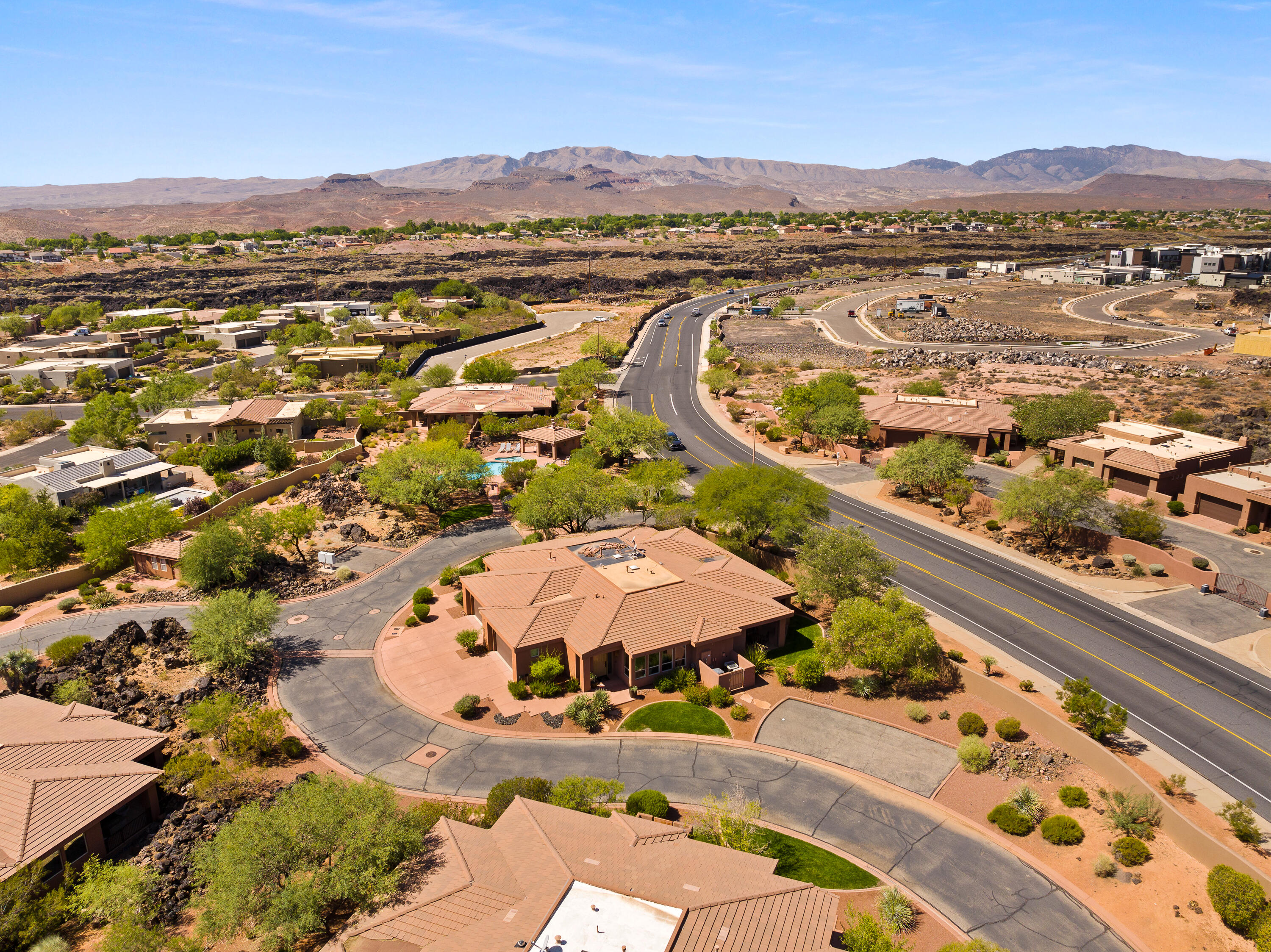 LAVA FALLS AT ENTRADA - Residential