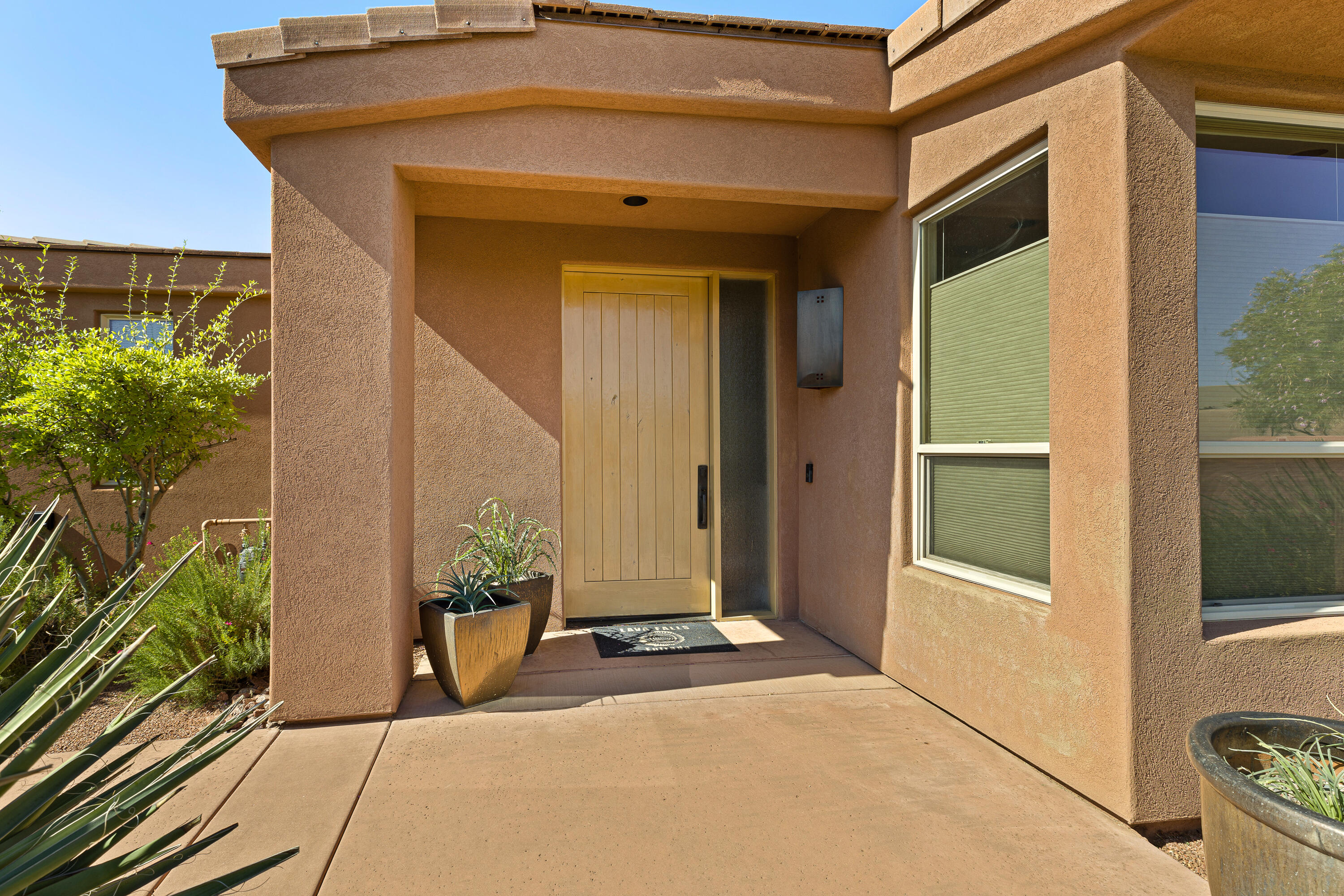 LAVA FALLS AT ENTRADA - Residential